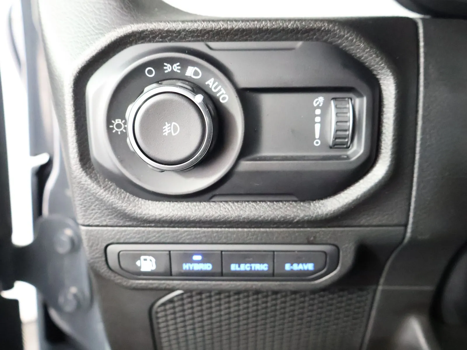 Jeep Wrangler photo 36