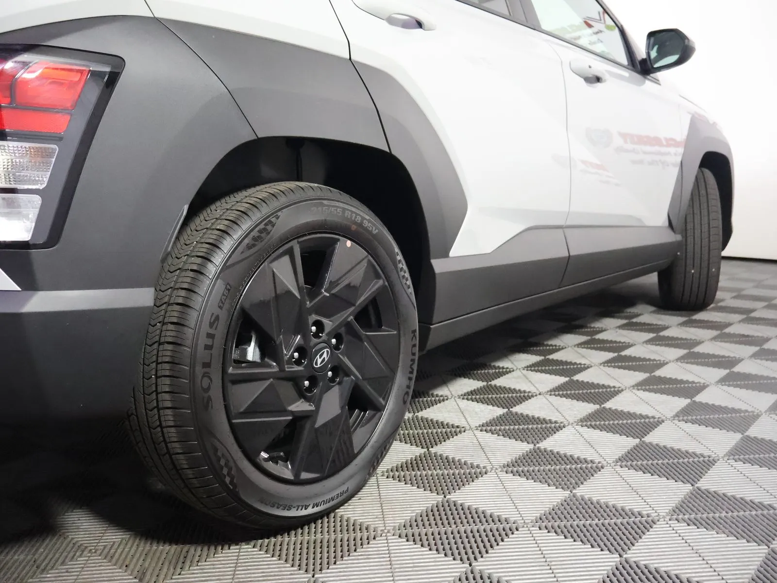 Hyundai Kona photo 9