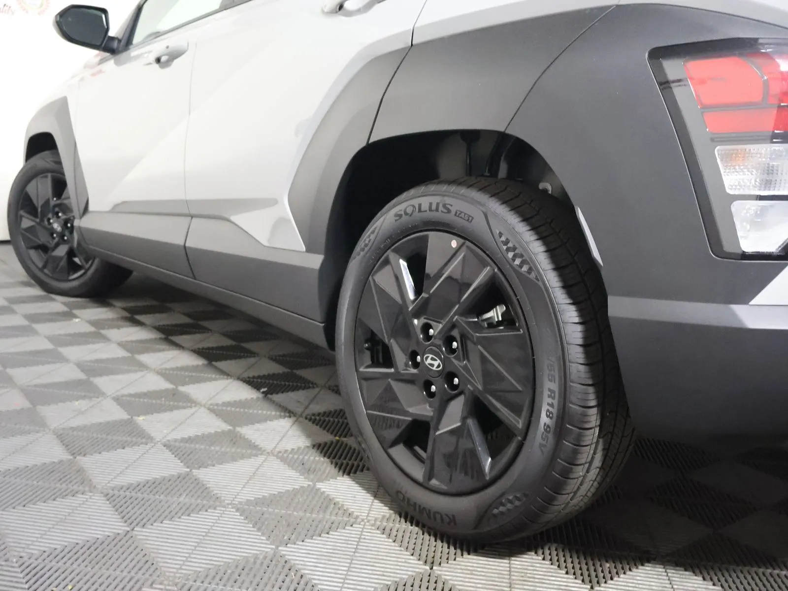 Hyundai Kona photo 10