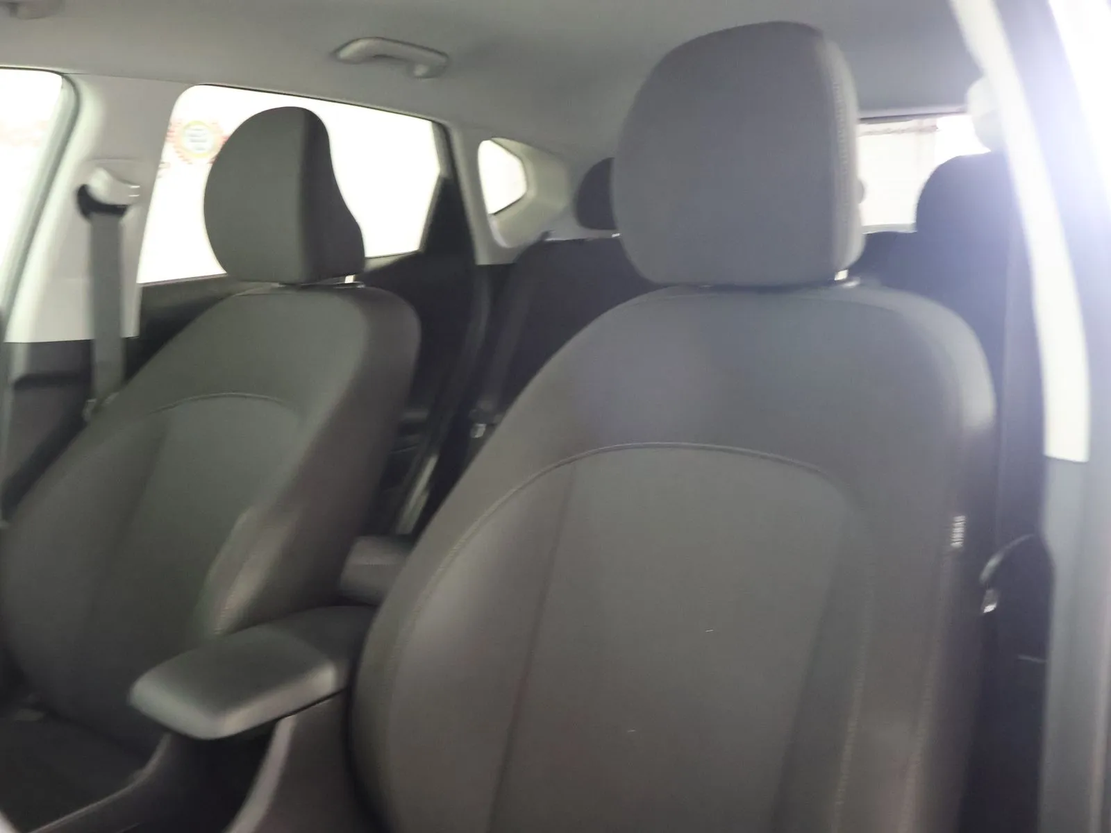 Hyundai Kona photo 24
