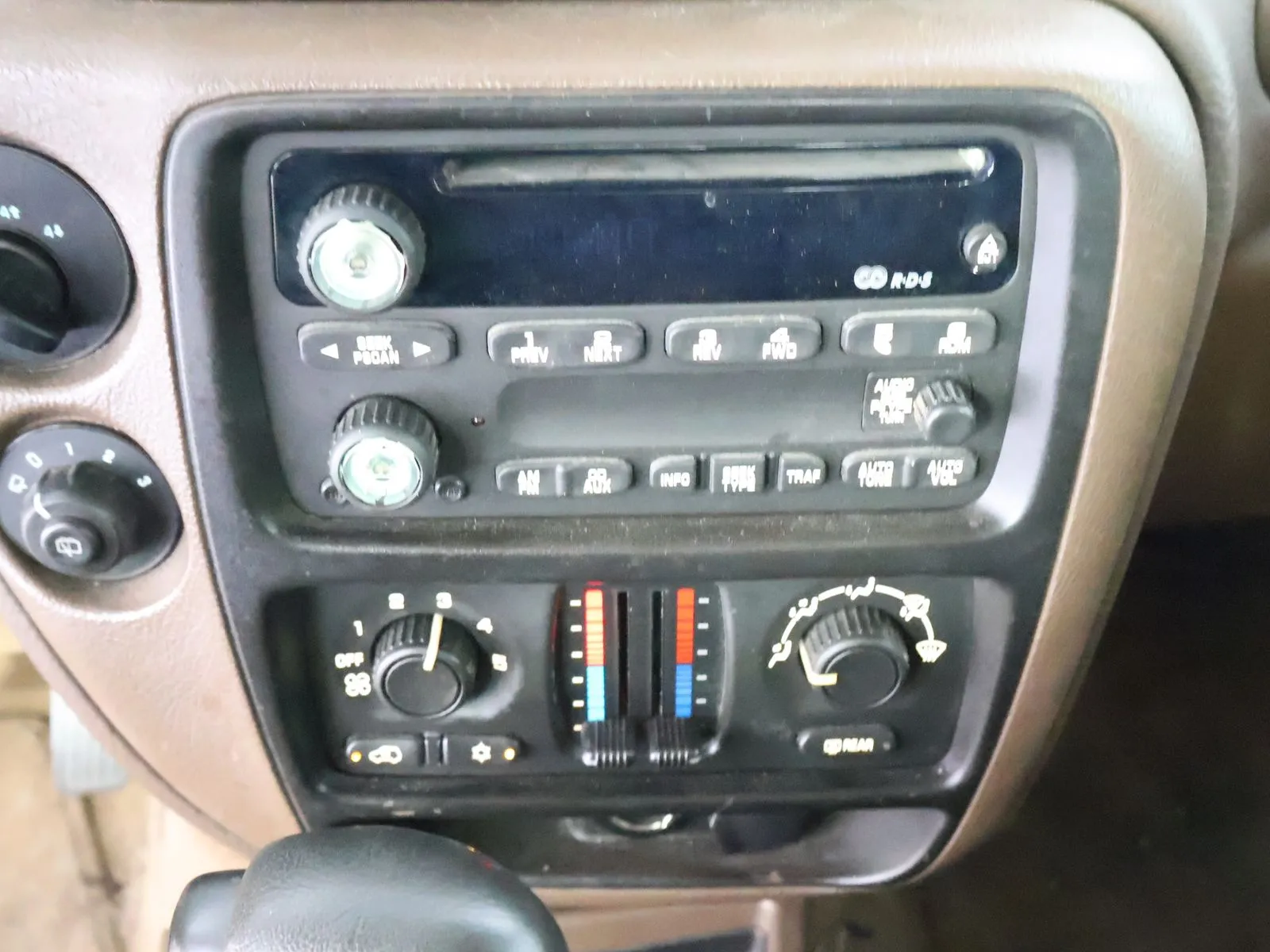 Chevrolet Trailblazer photo 35