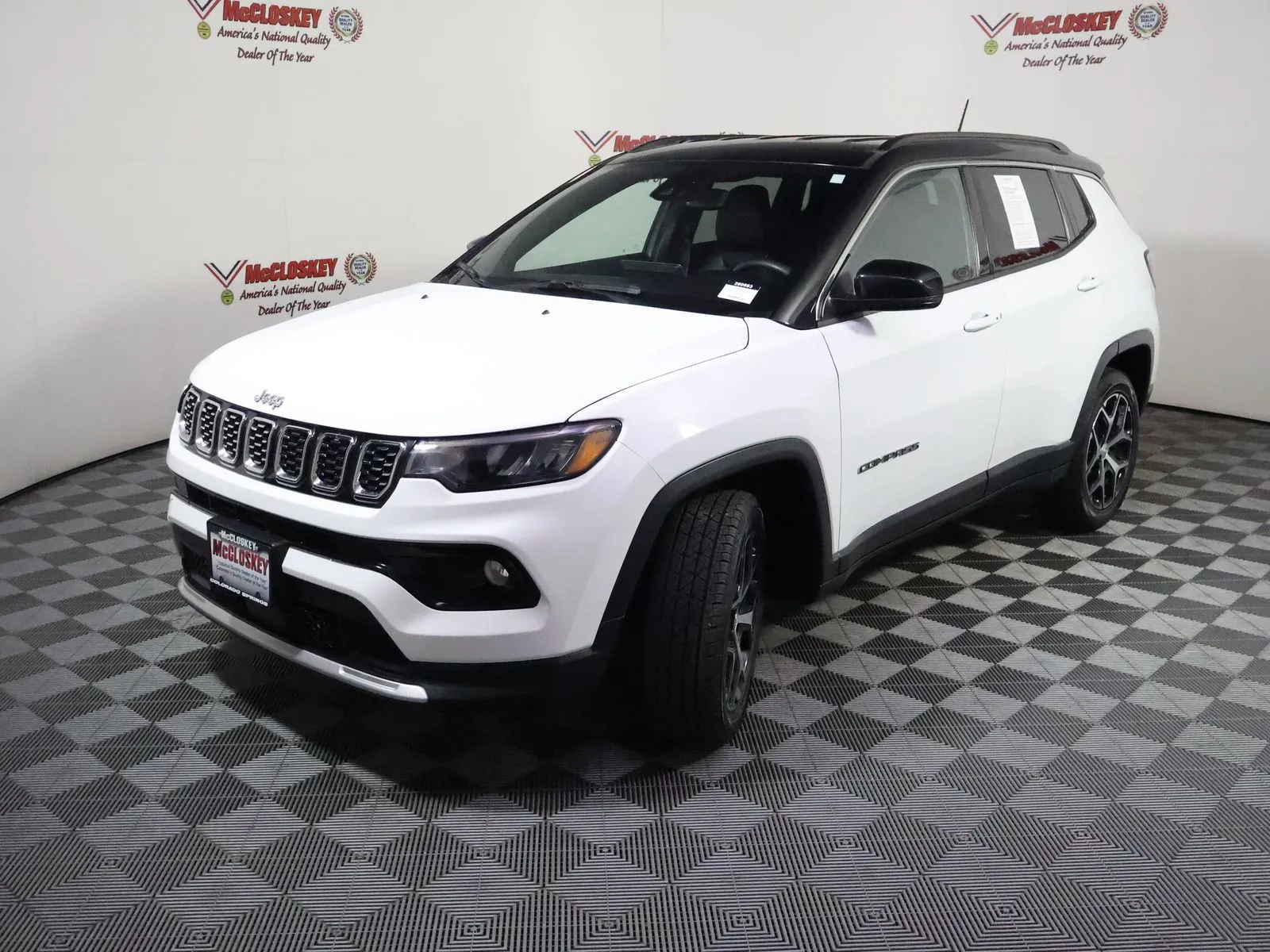 Jeep Compass photo 17