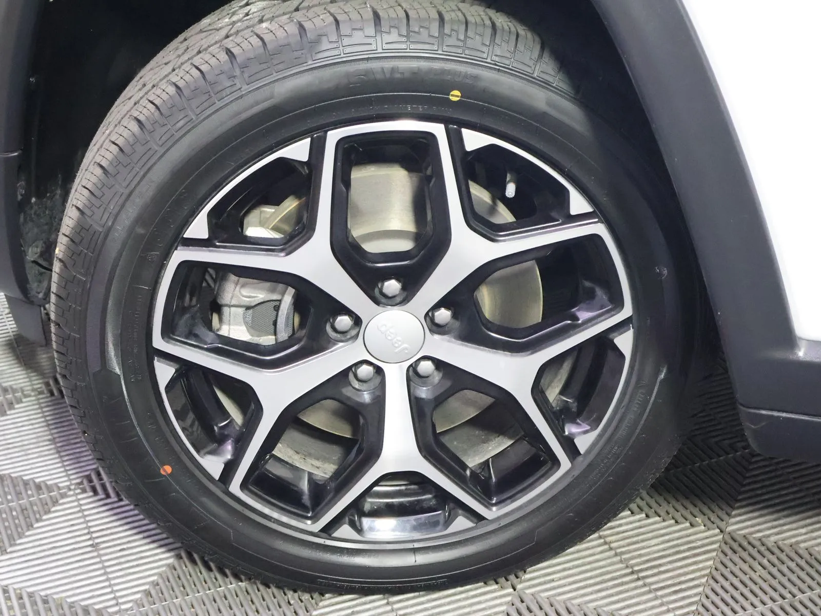 Jeep Compass photo 49