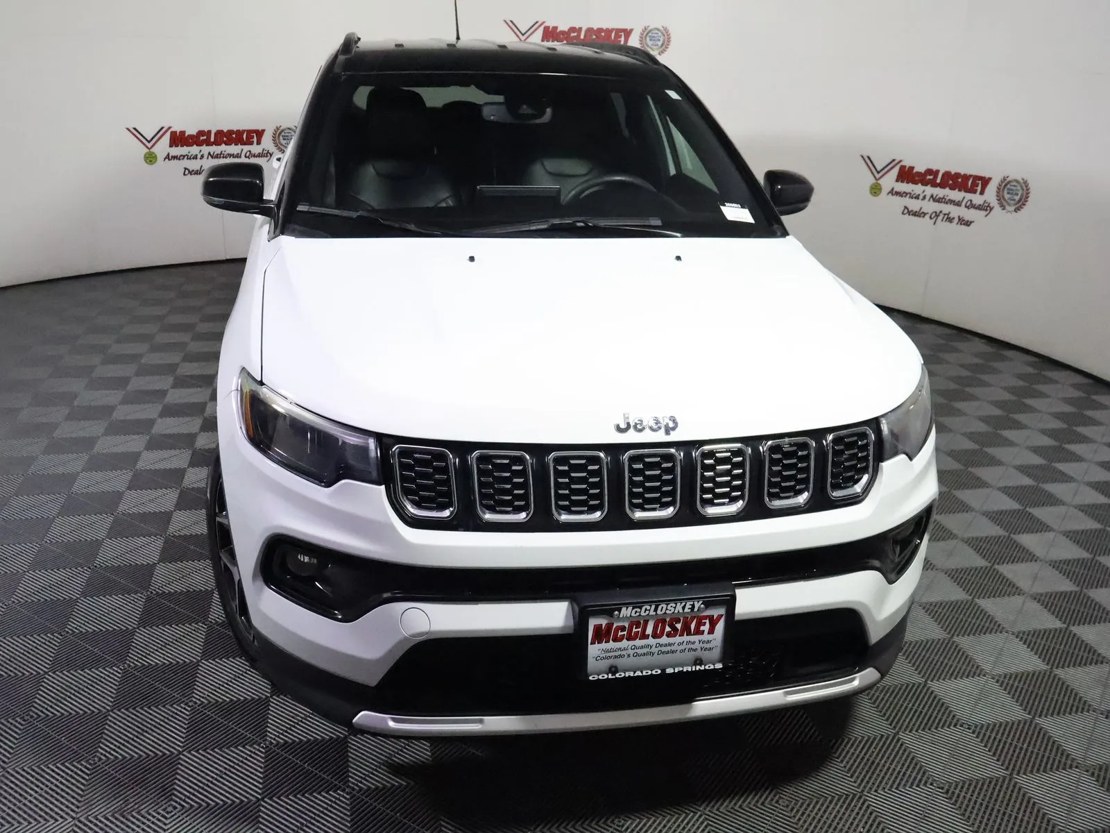Jeep Compass photo 3