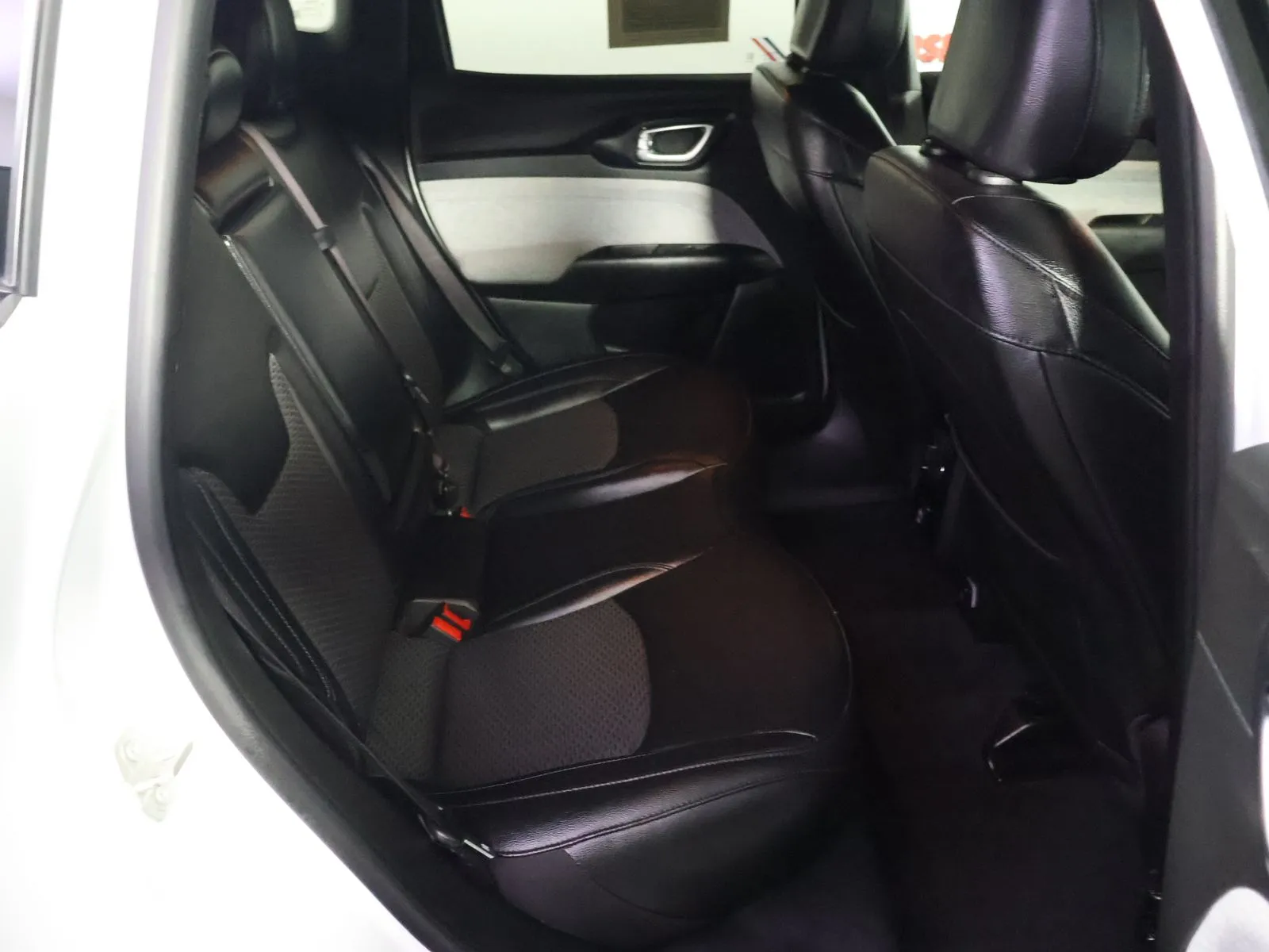 Jeep Compass photo 41