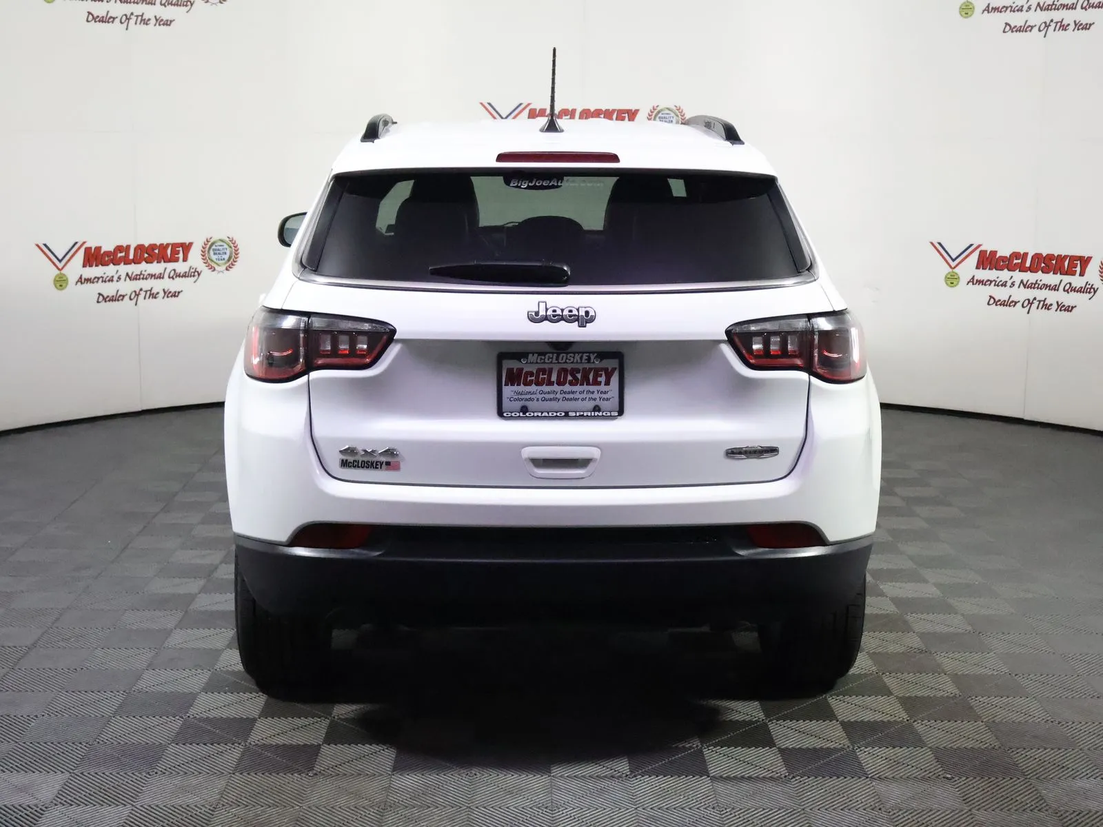 Jeep Compass photo 11