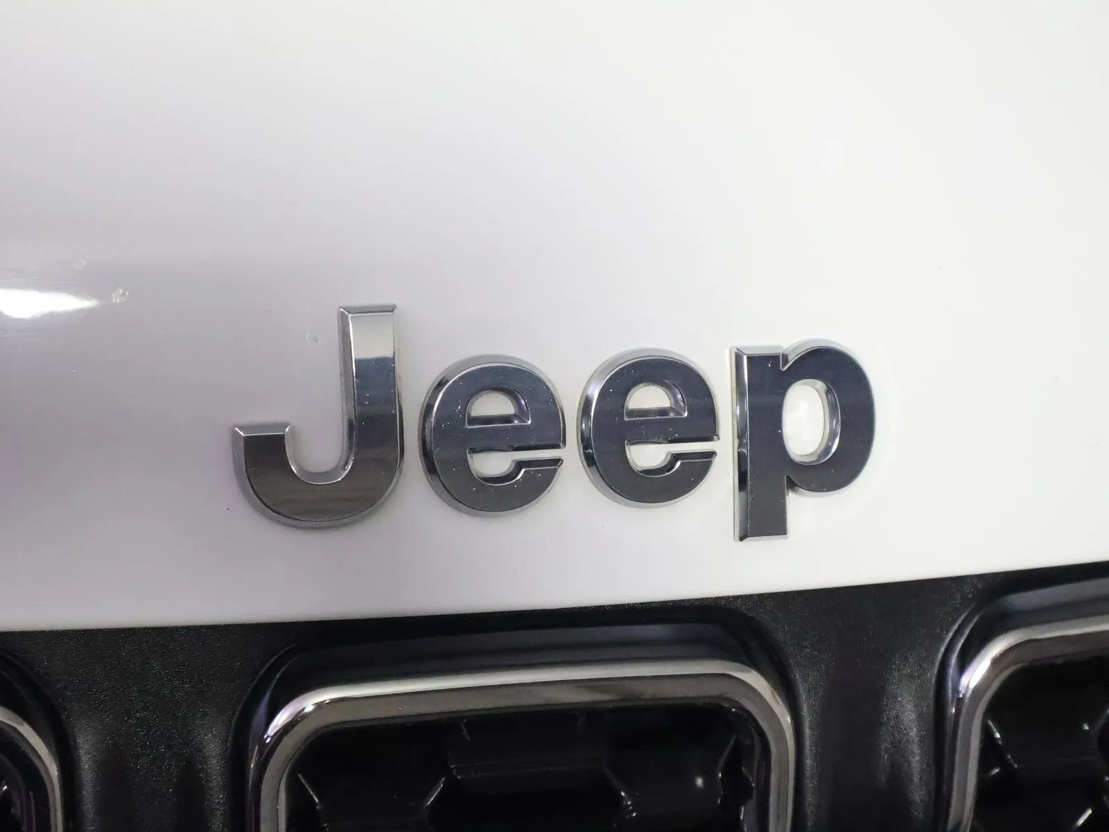 Jeep Compass photo 4