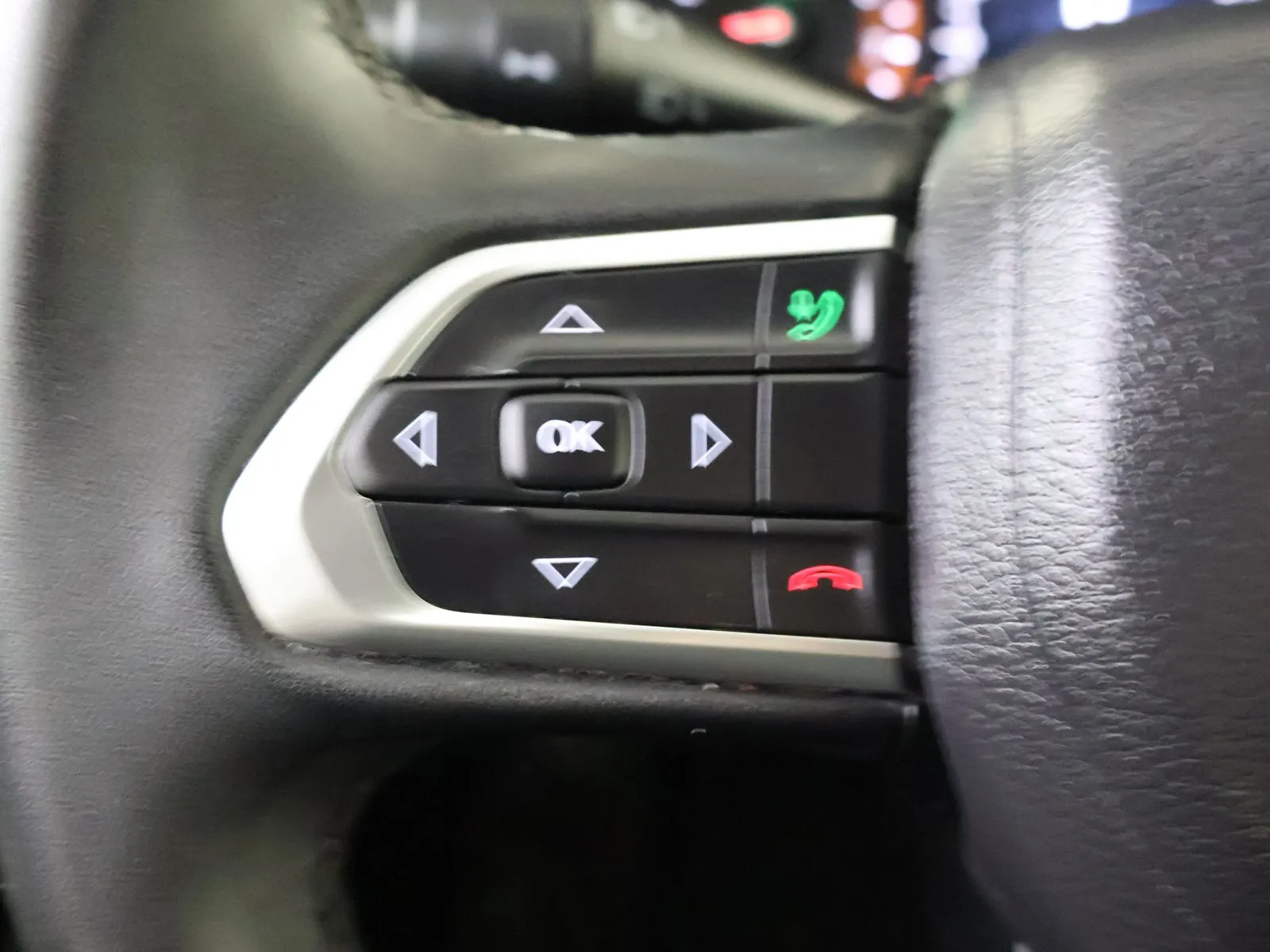 Jeep Compass photo 36
