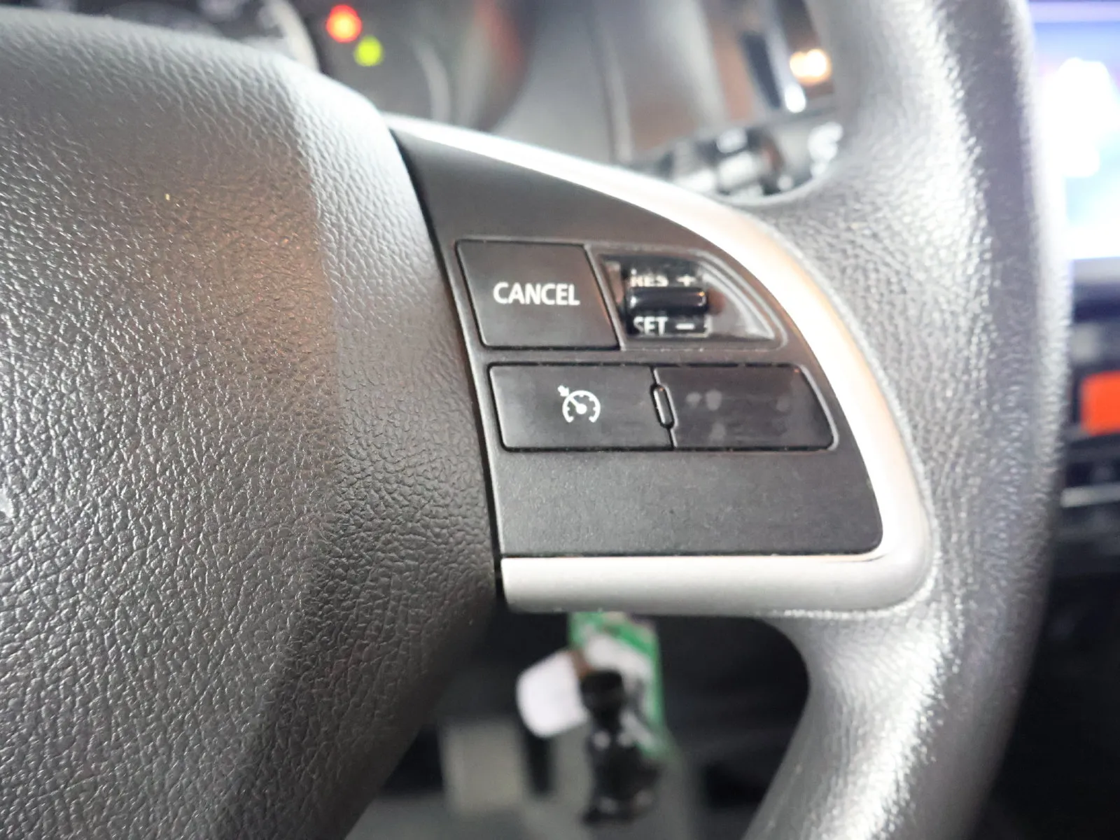 Mitsubishi Mirage photo 33