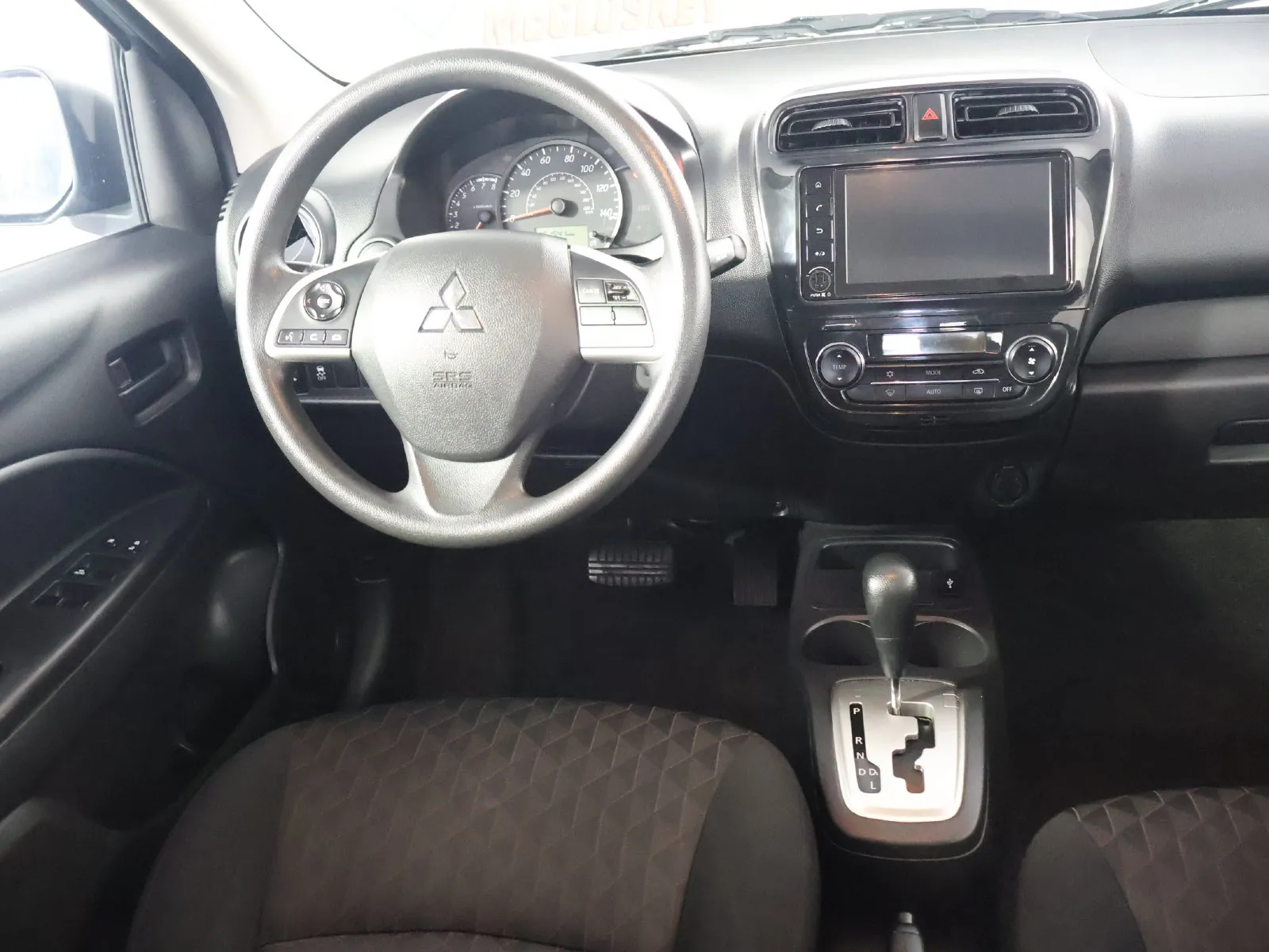 Mitsubishi Mirage photo 25