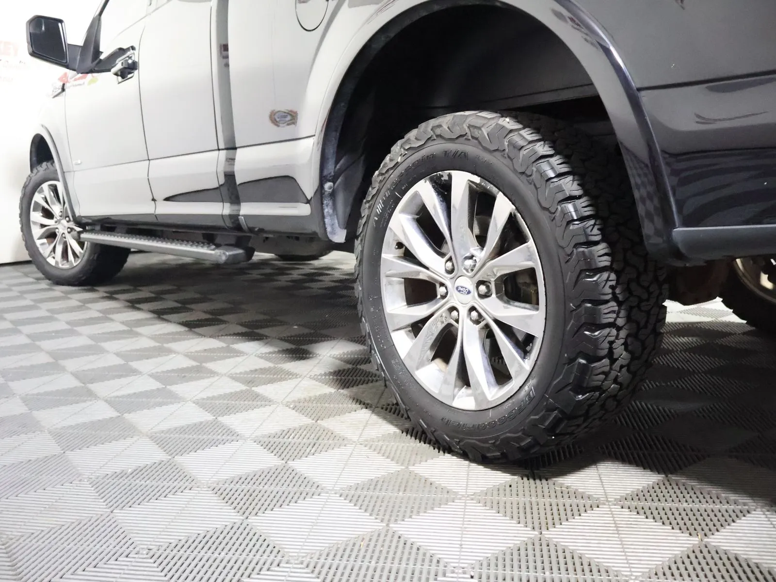 Ford F-150 photo 49