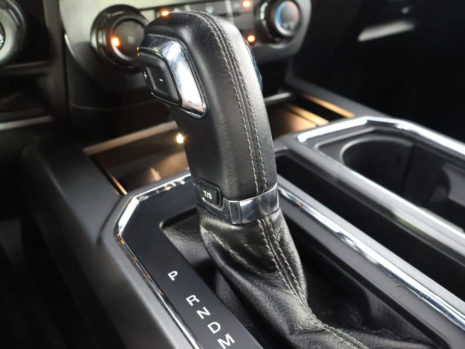 Ford F-150 photo 35