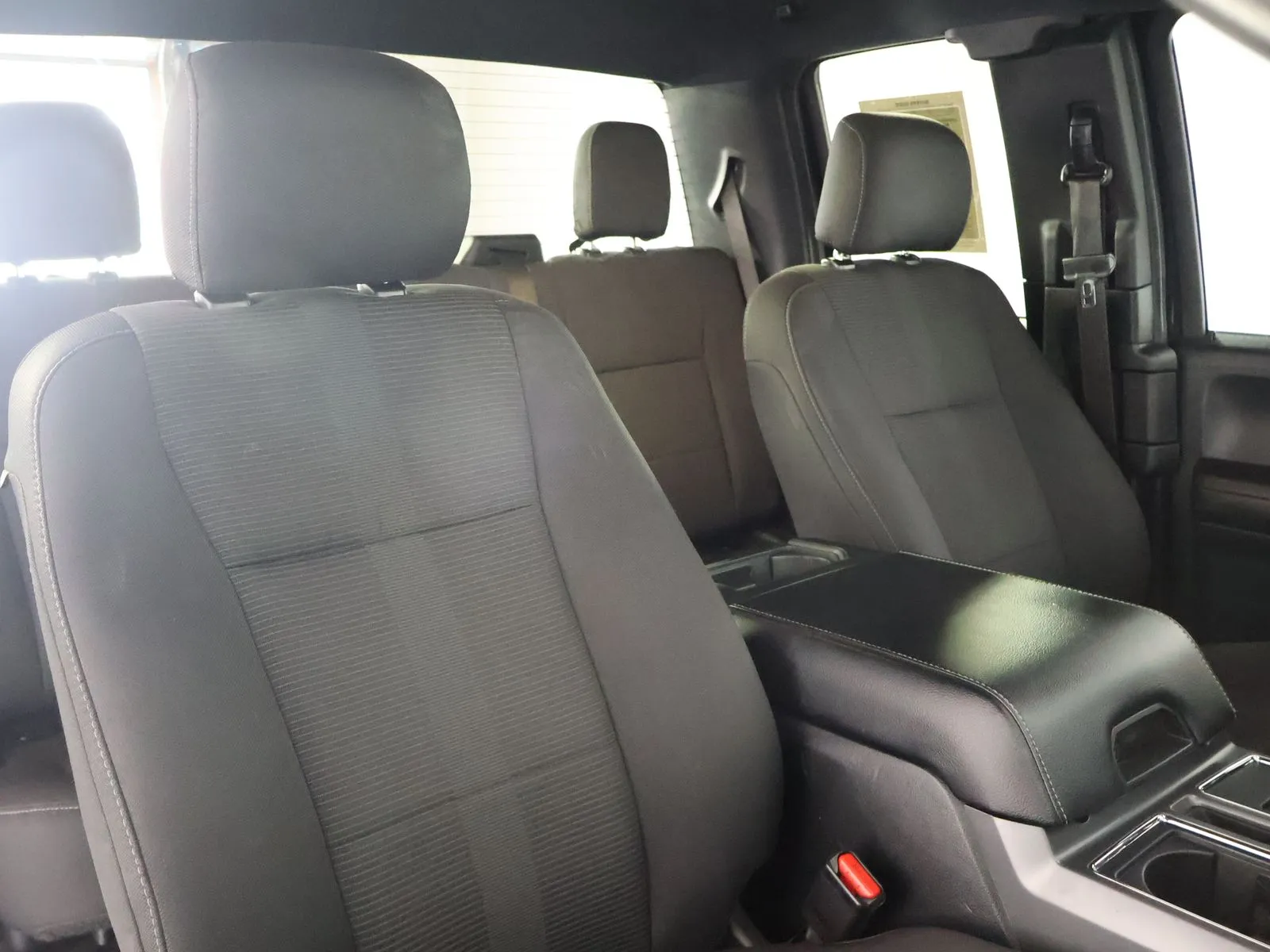 Ford F-150 photo 46