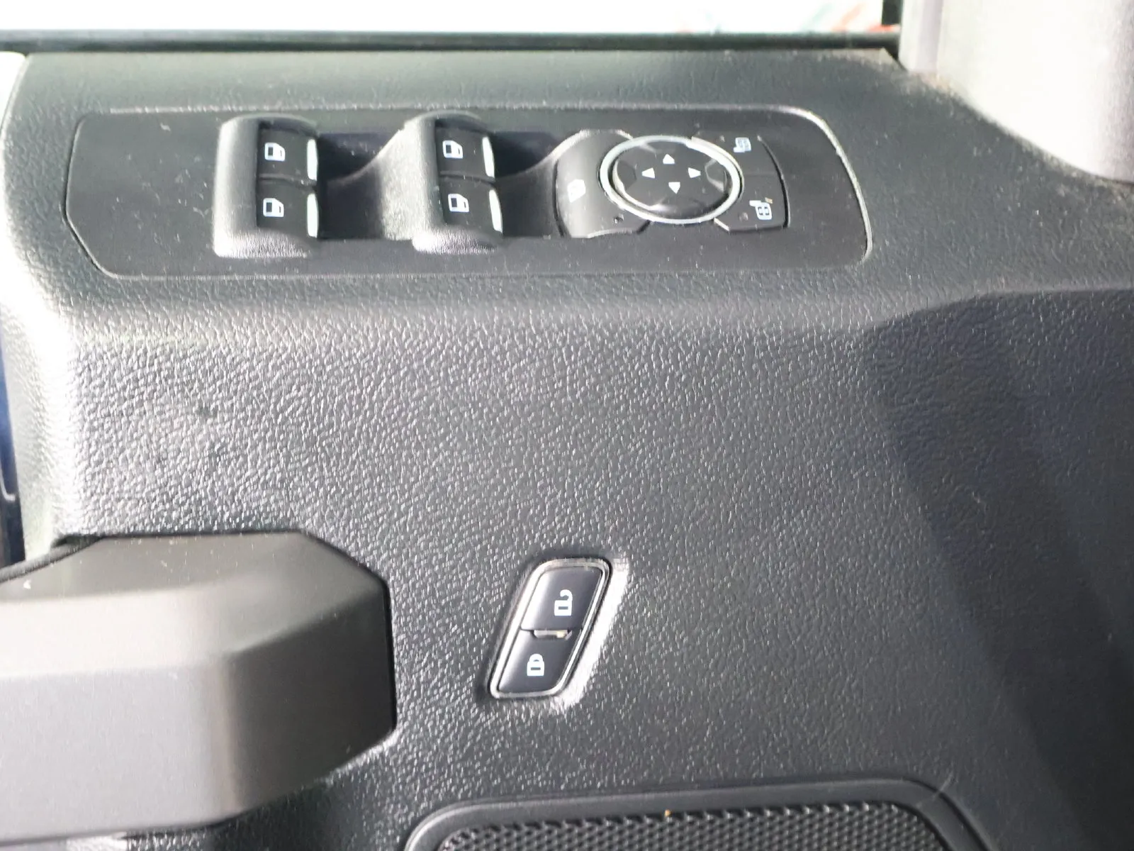 Ford F-150 photo 33