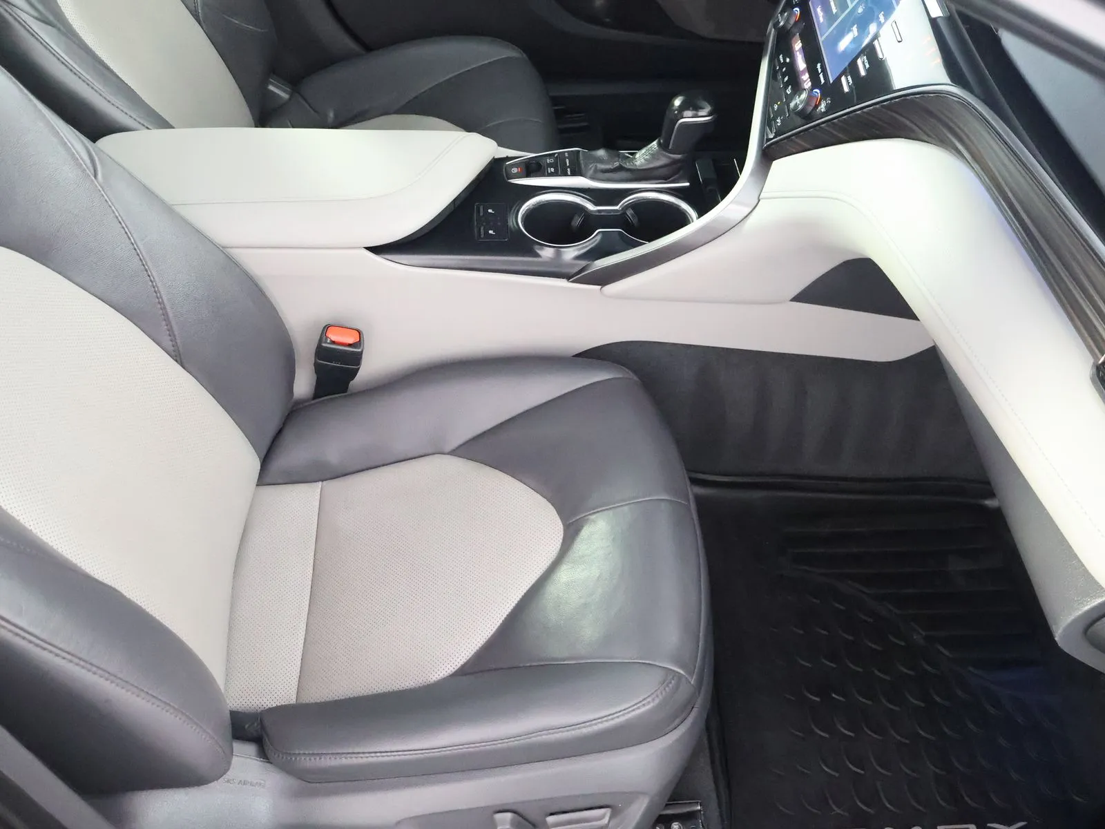 Toyota Camry photo 45
