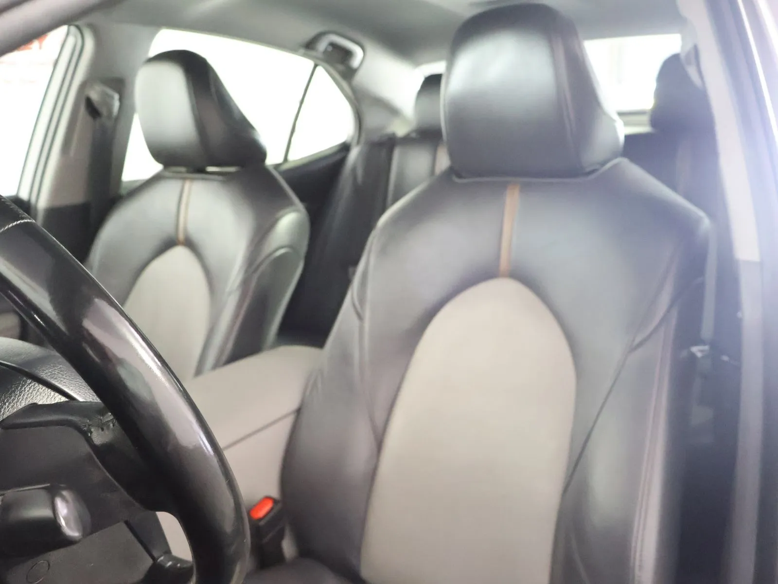 Toyota Camry photo 24