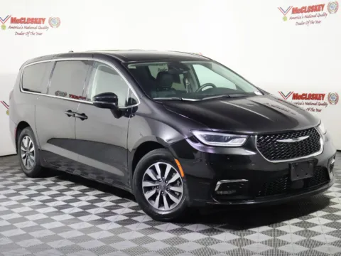 Photos of 2024 Chrysler Pacifica Hybrid Select for sale in Colorado Springs, CO at McCloskey Imports & 4x4s (Licensed as McCloskey Isuzu)
