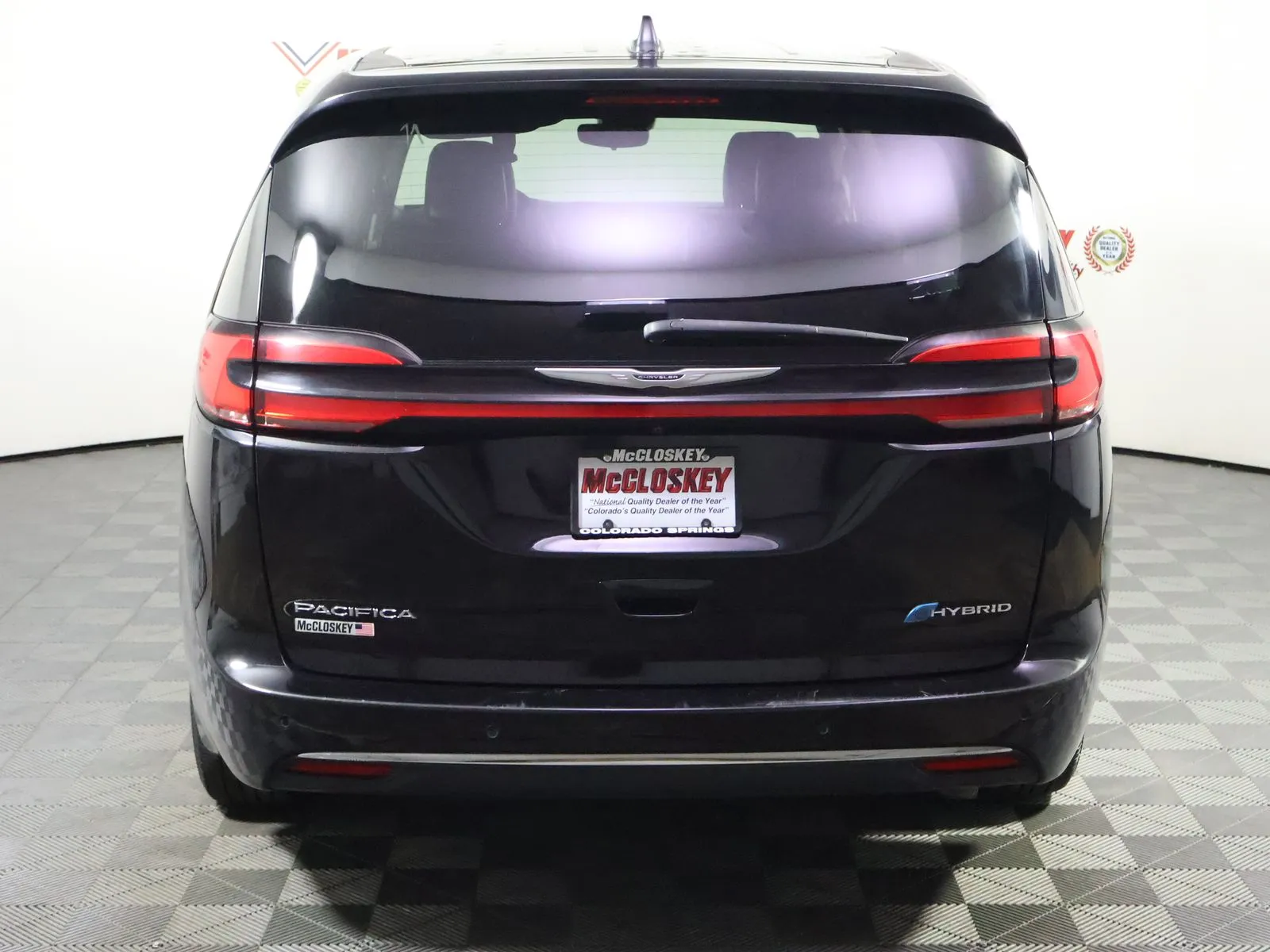 Chrysler Pacifica photo 6