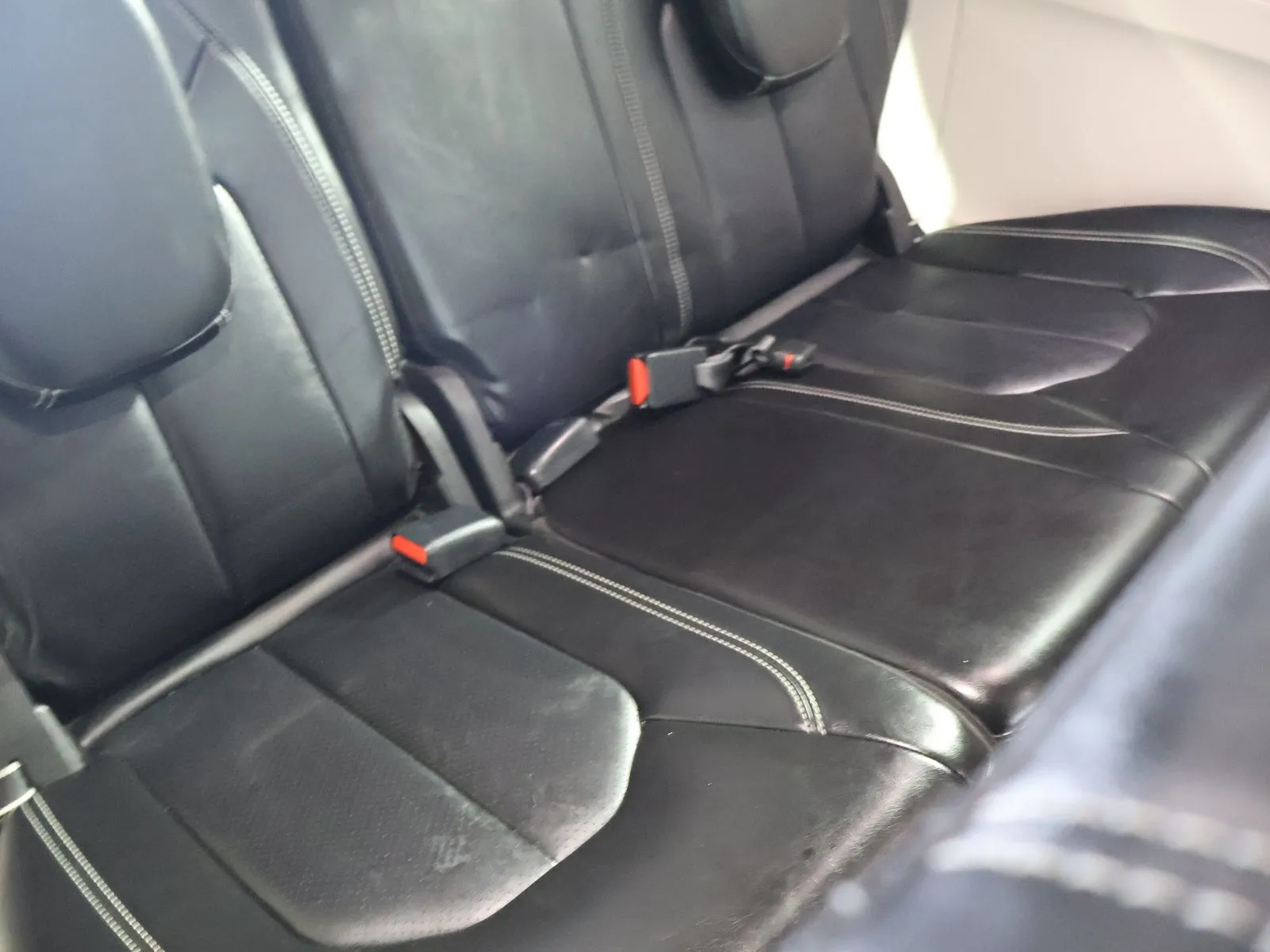 Chrysler Pacifica photo 45