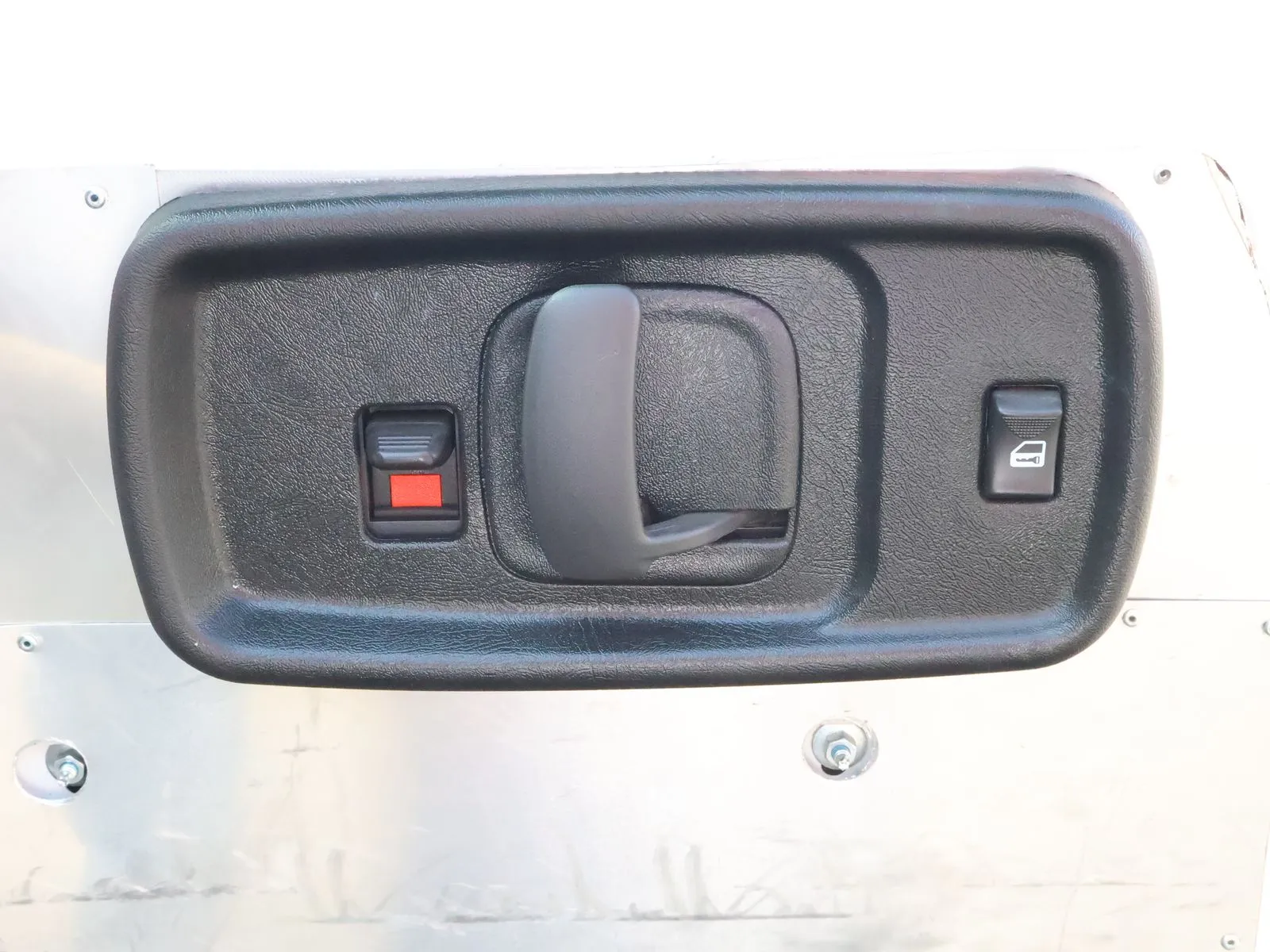 GMC Savana photo 11