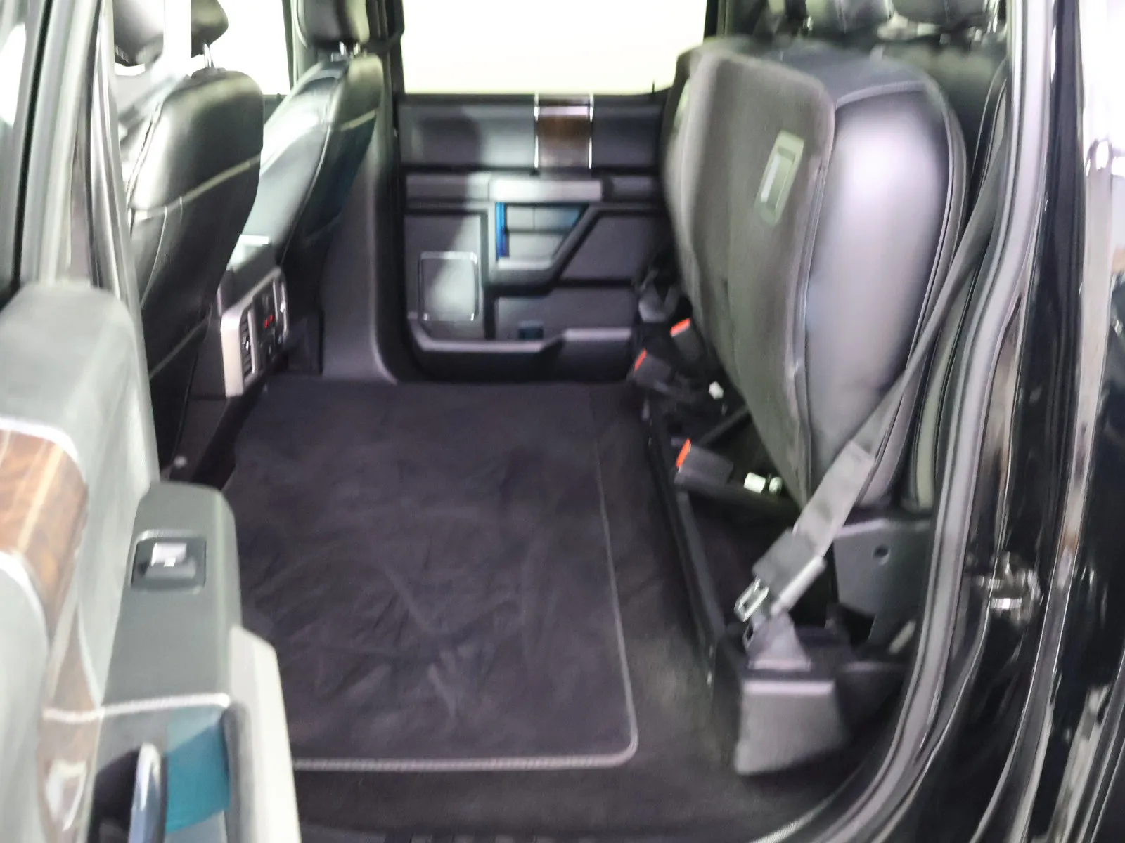 Ford F-150 photo 44