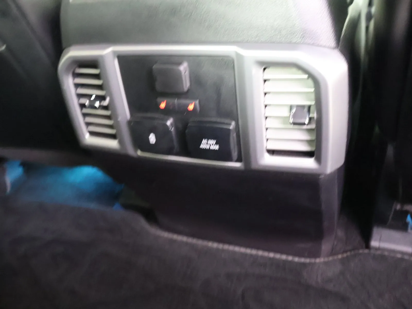 Ford F-150 photo 46