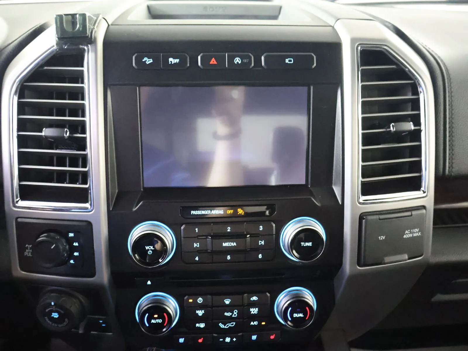 Ford F-150 photo 27