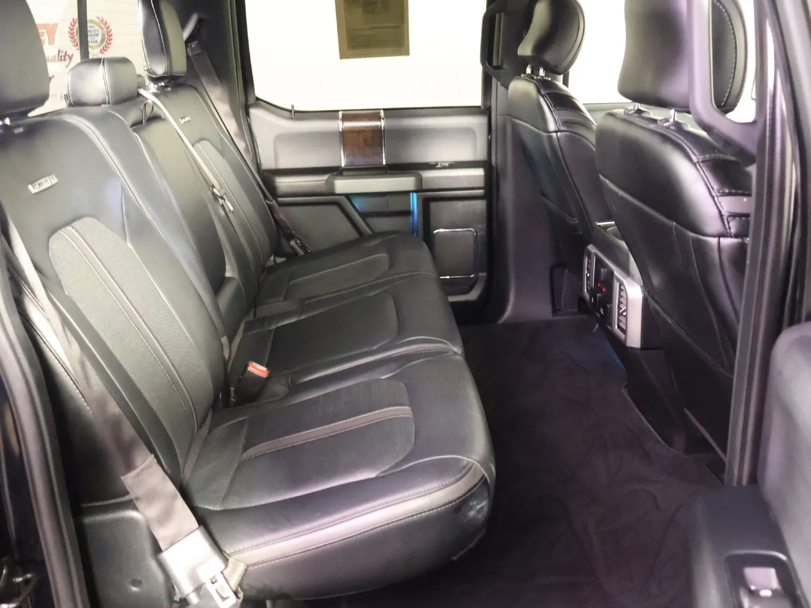 Ford F-150 photo 45