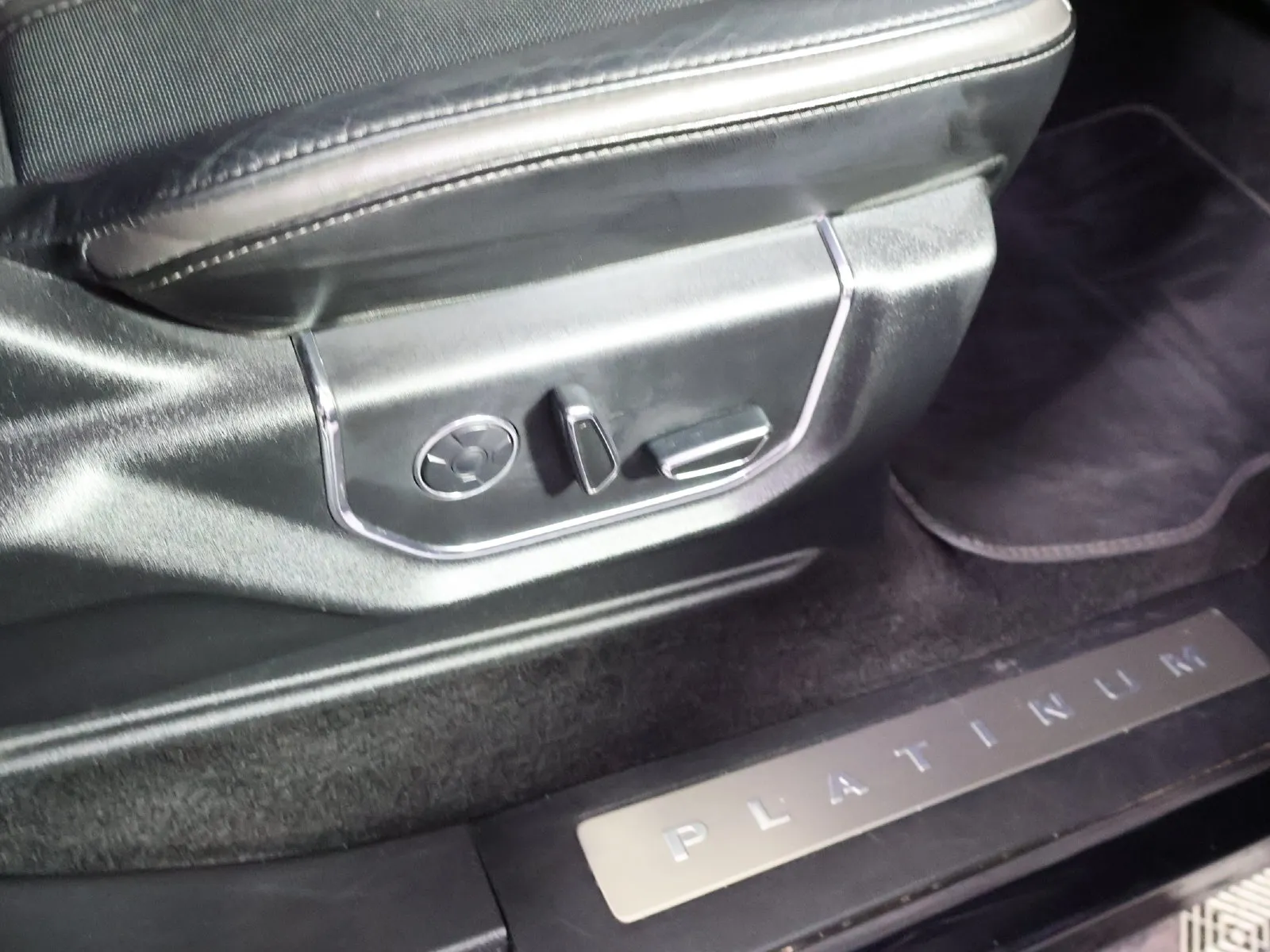 Ford F-150 photo 48