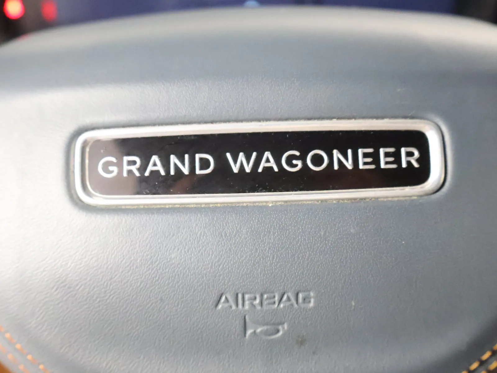 Jeep Grand Wagoneer photo 26