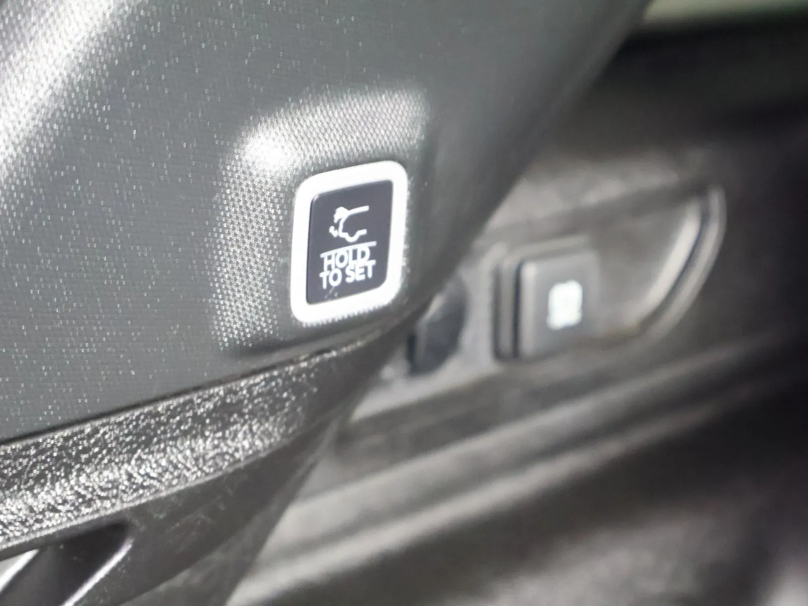 Jeep Grand Cherokee photo 10