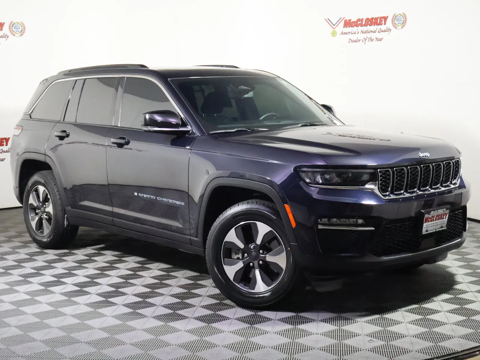 Jeep Grand Cherokee photo 55