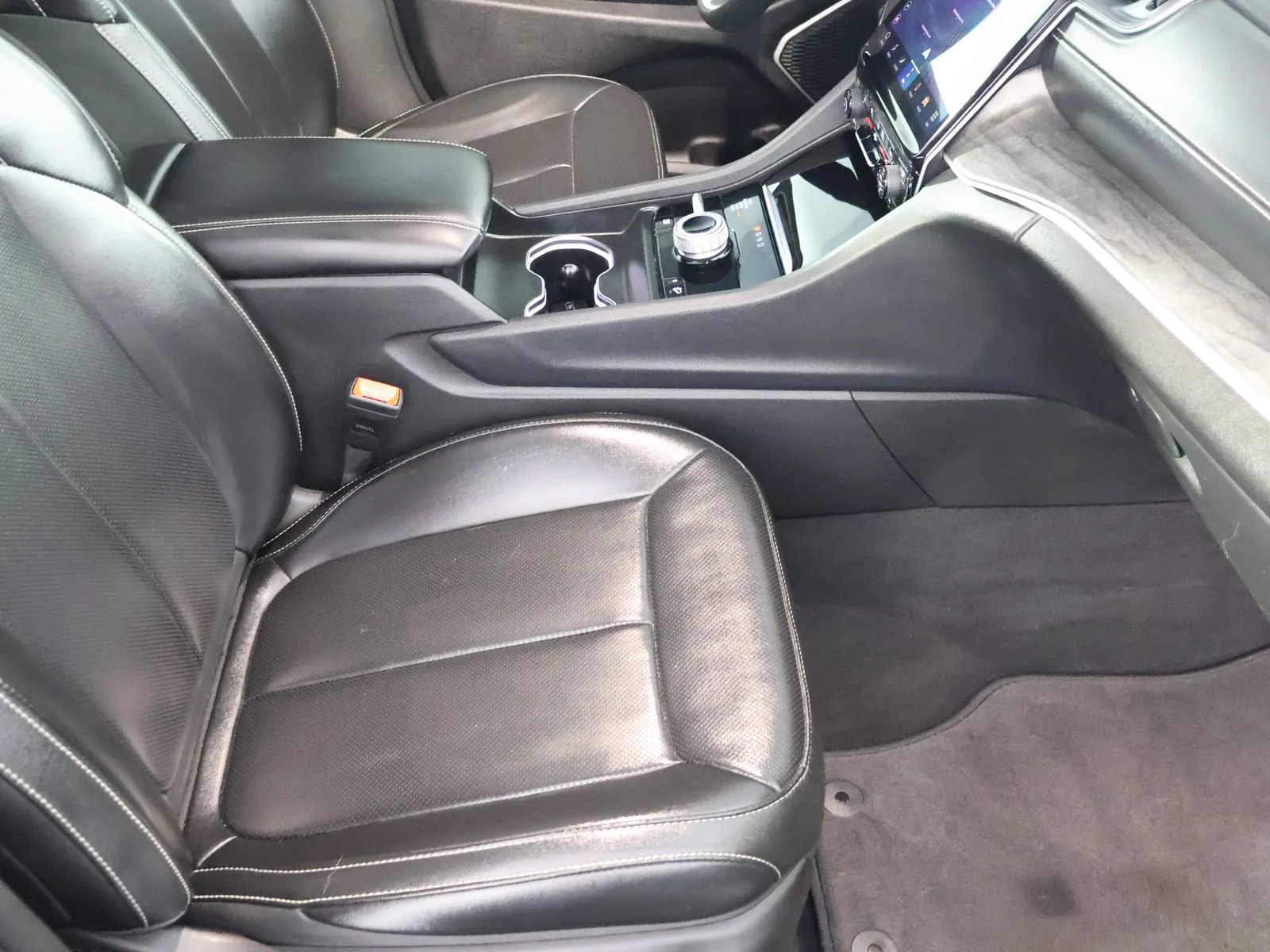 Jeep Grand Cherokee photo 55