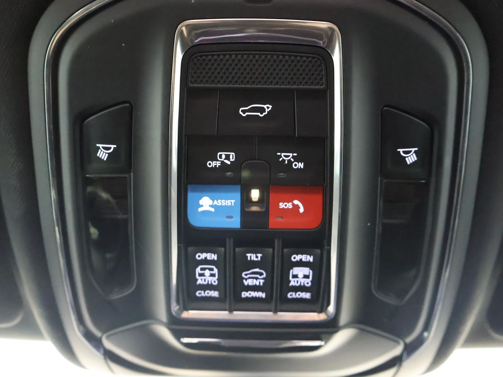 Jeep Grand Cherokee photo 46