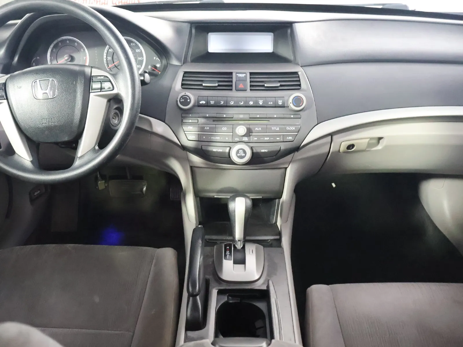 Honda Accord photo 24