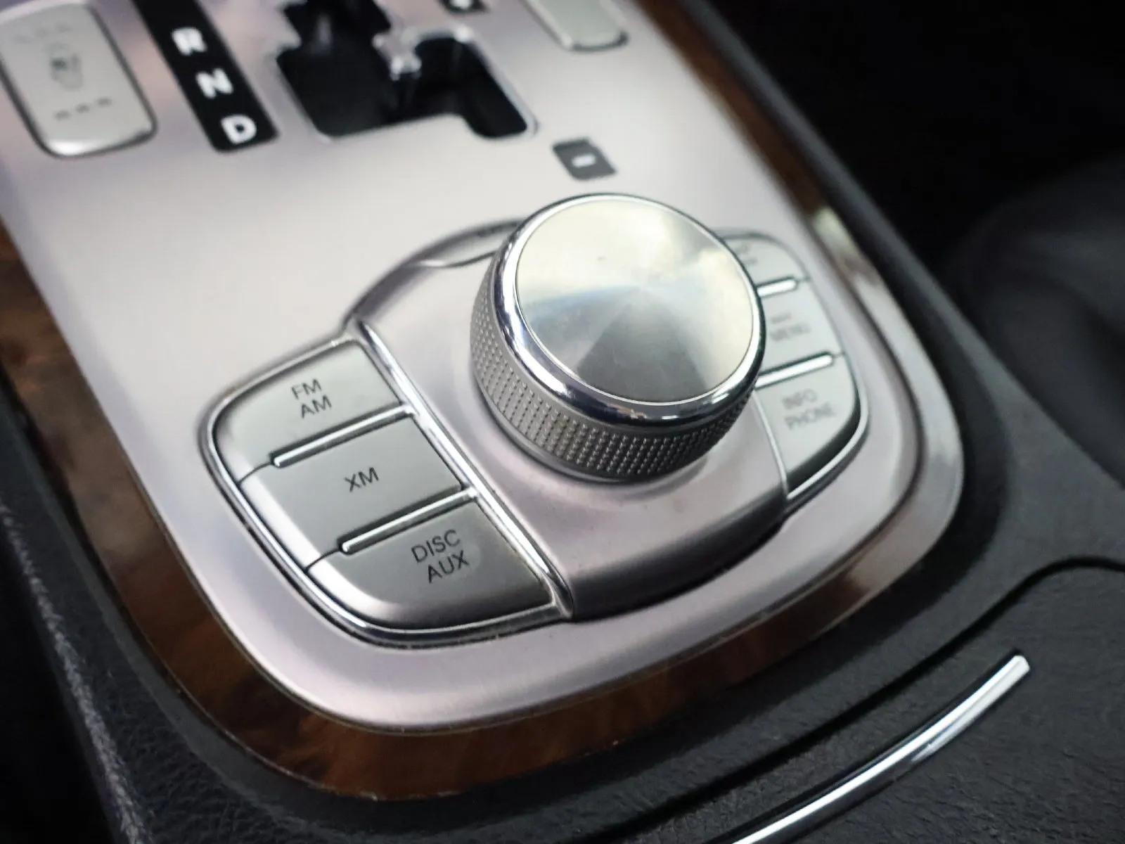 Hyundai Genesis photo 36