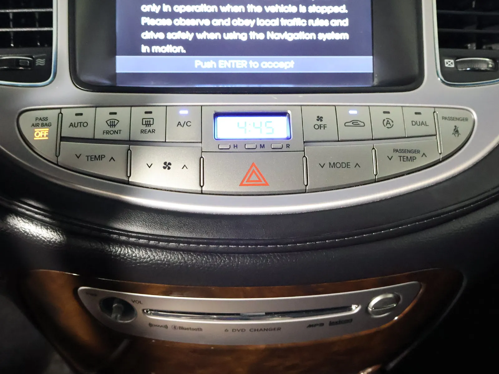 Hyundai Genesis photo 37