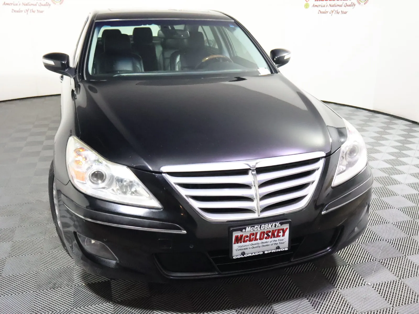 Hyundai Genesis photo 13