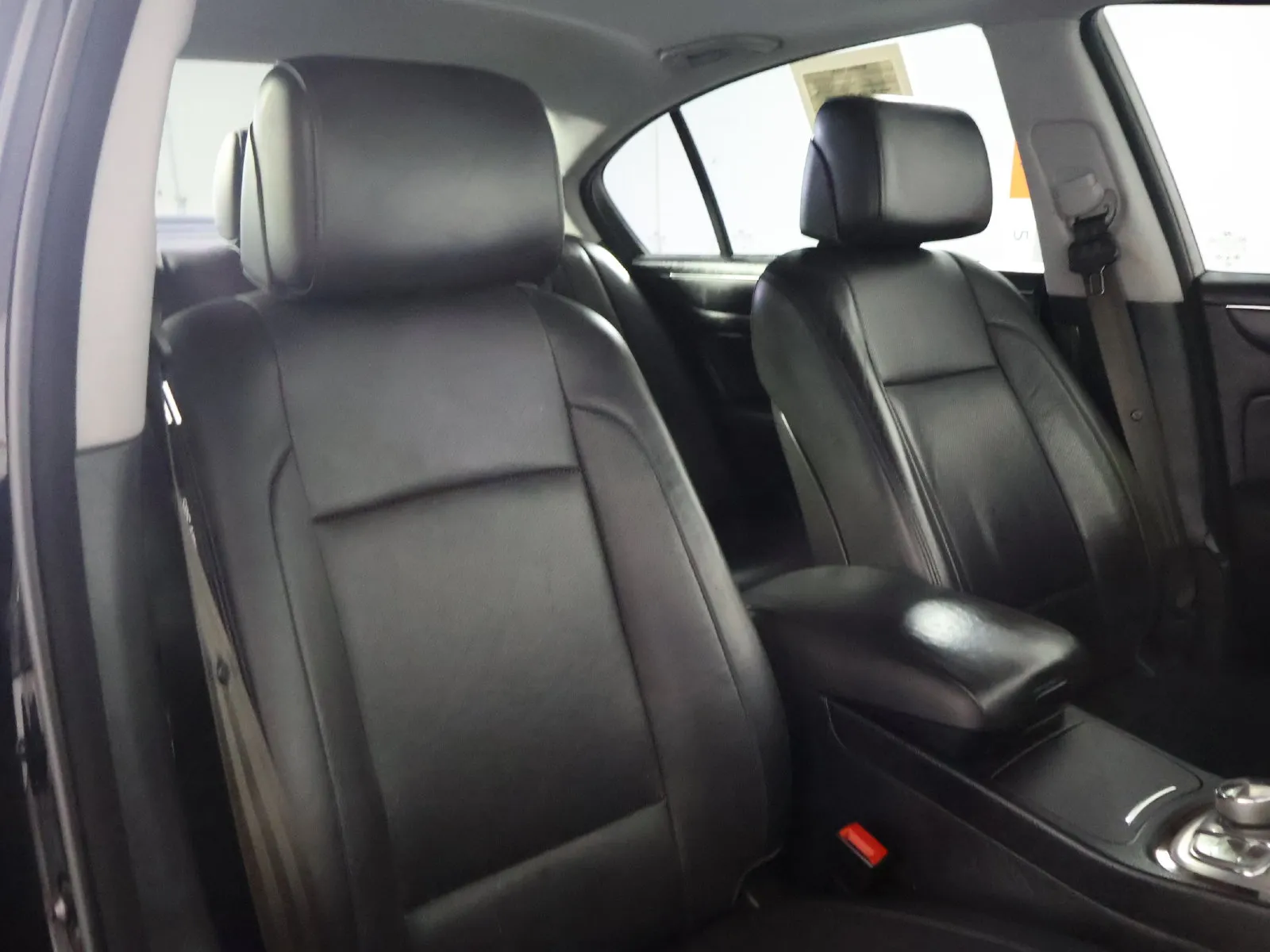 Hyundai Genesis photo 52
