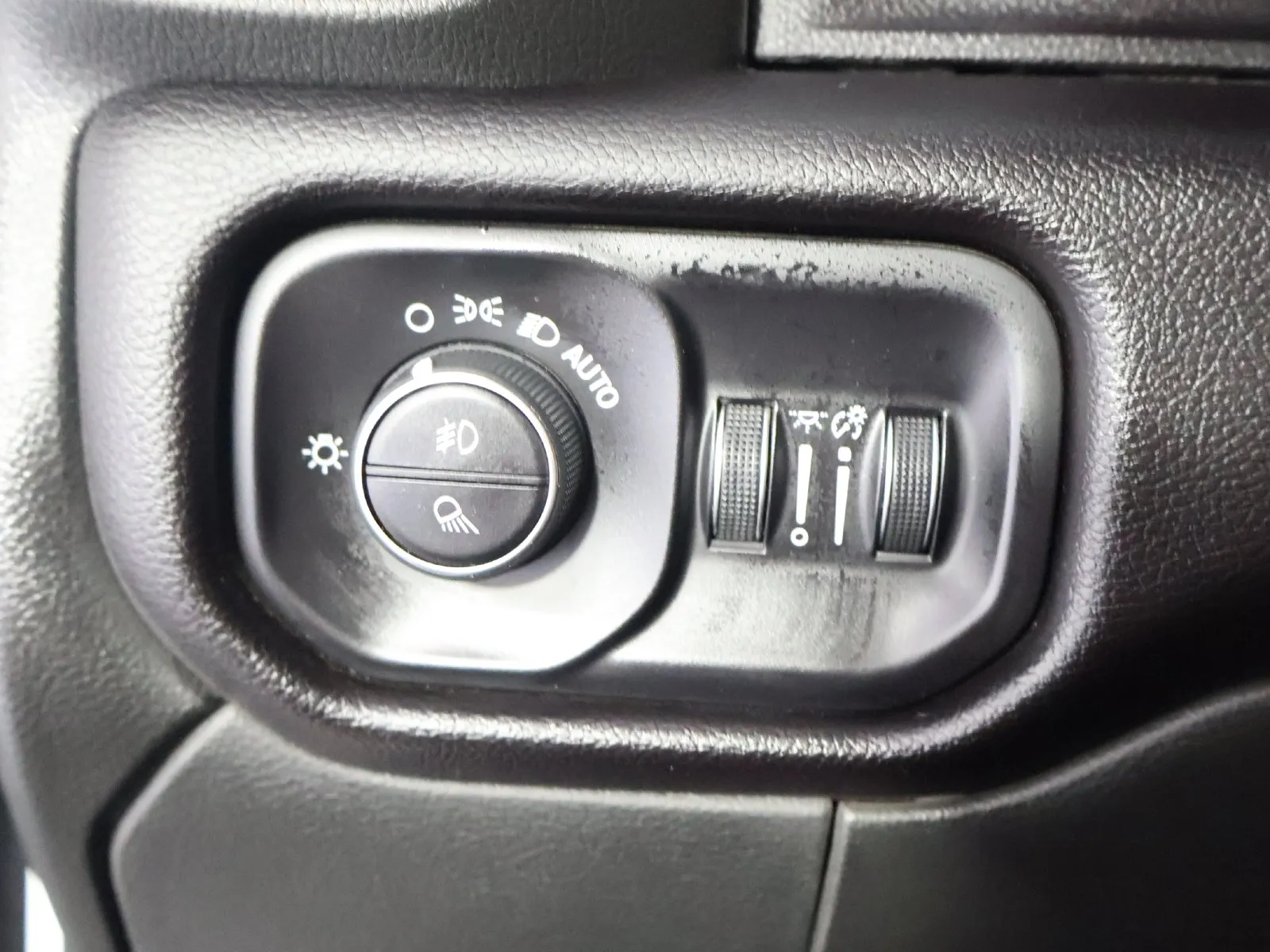 Ram 2500 photo 32