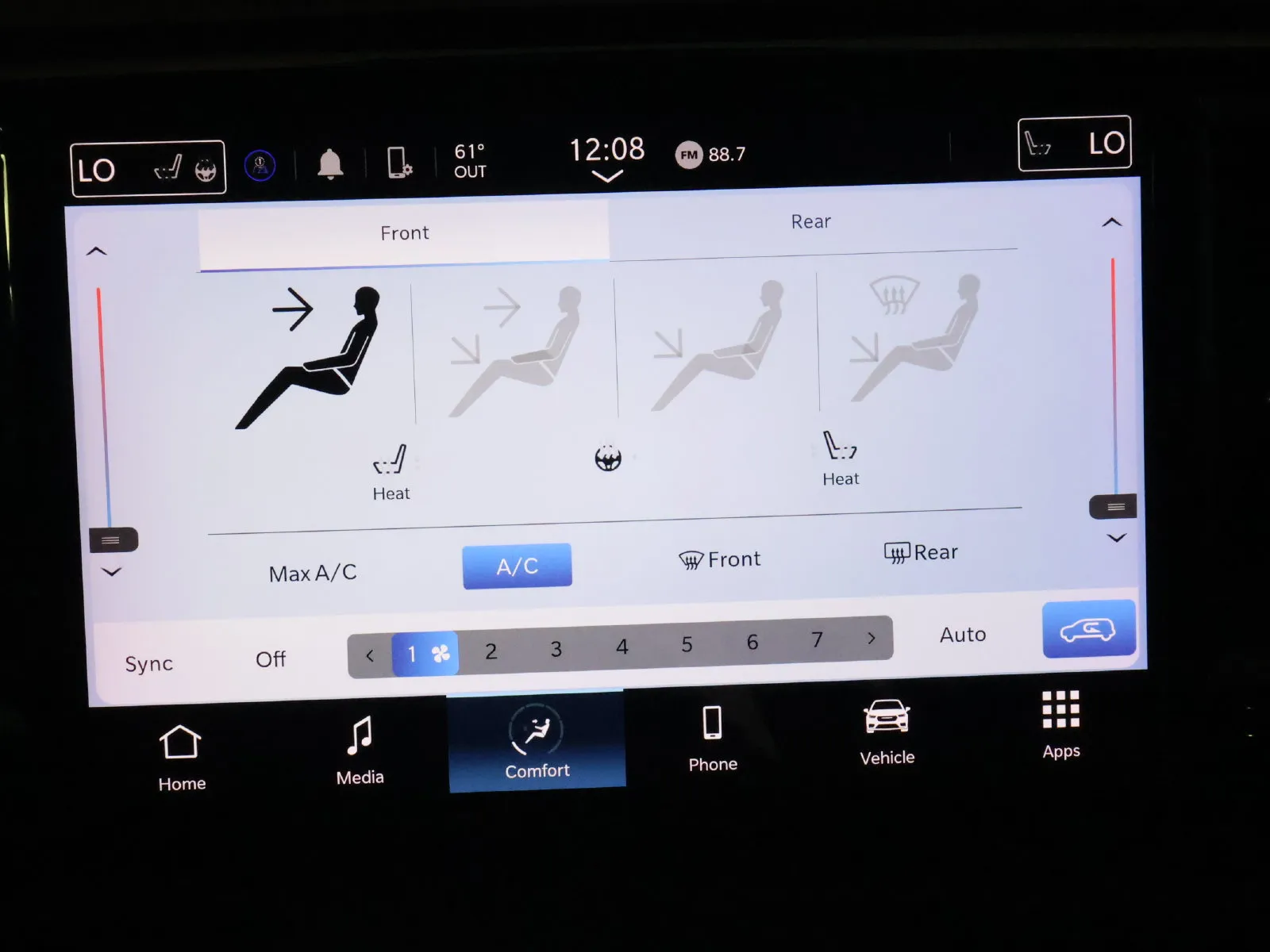 Chrysler Pacifica photo 41