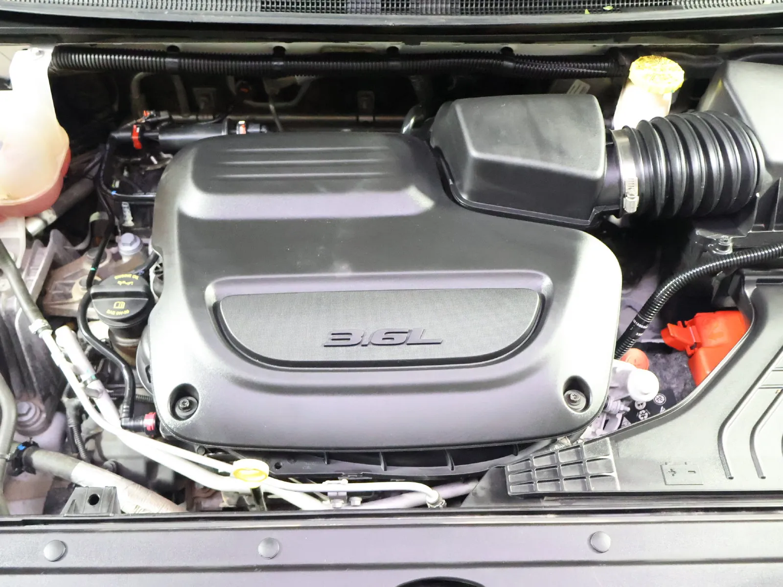 Chrysler Pacifica photo 22