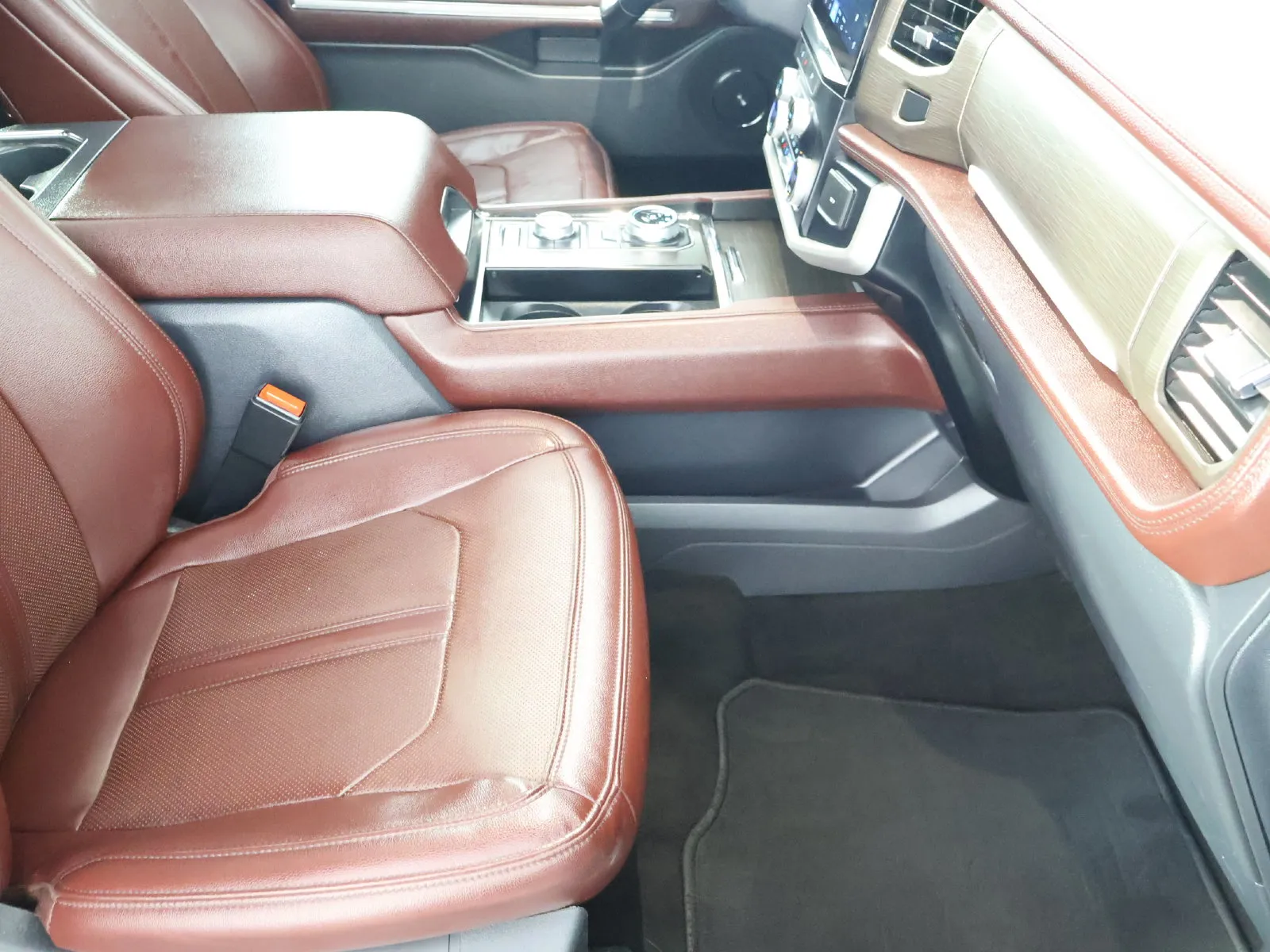 Ford Expedition photo 61