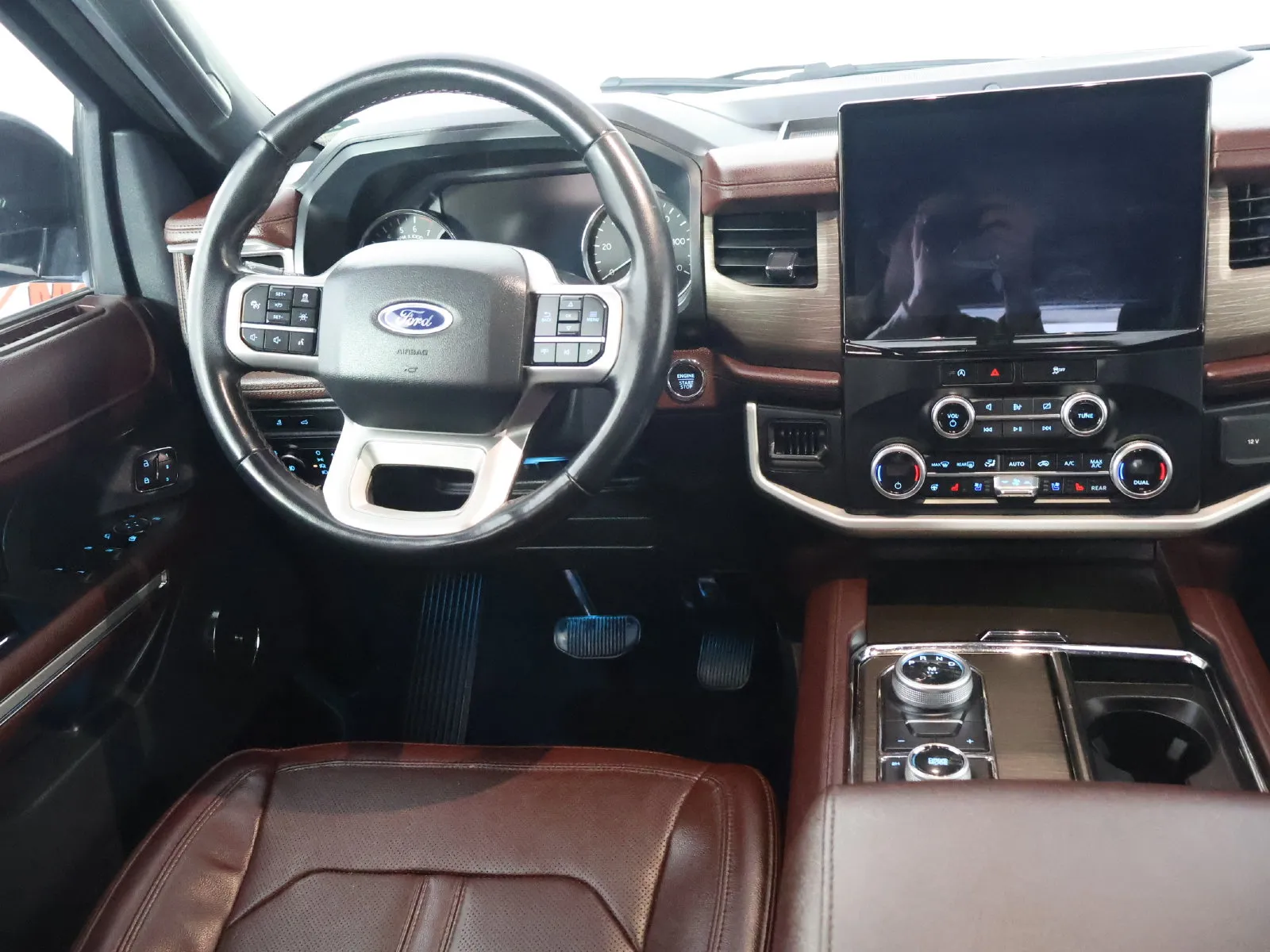 Ford Expedition photo 30
