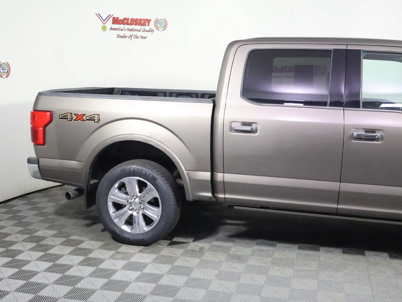 Ford F-150 photo 4