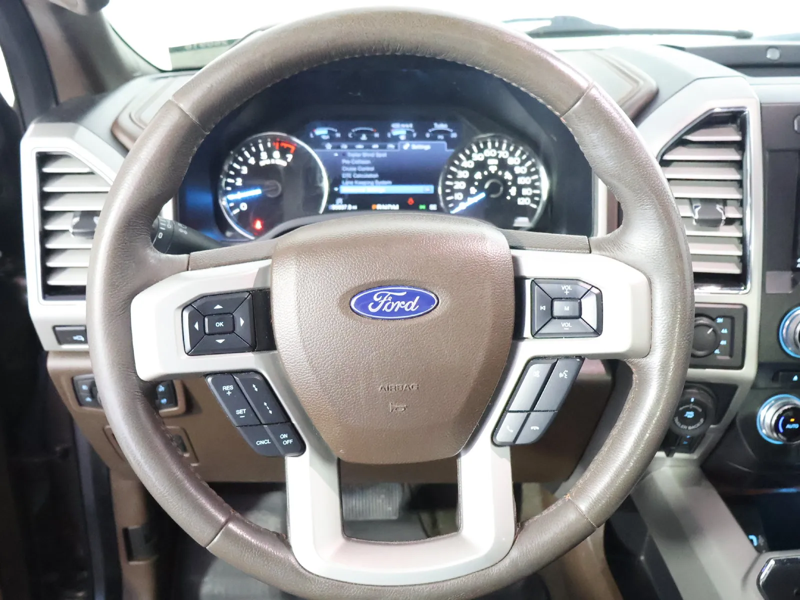Ford F-150 photo 34
