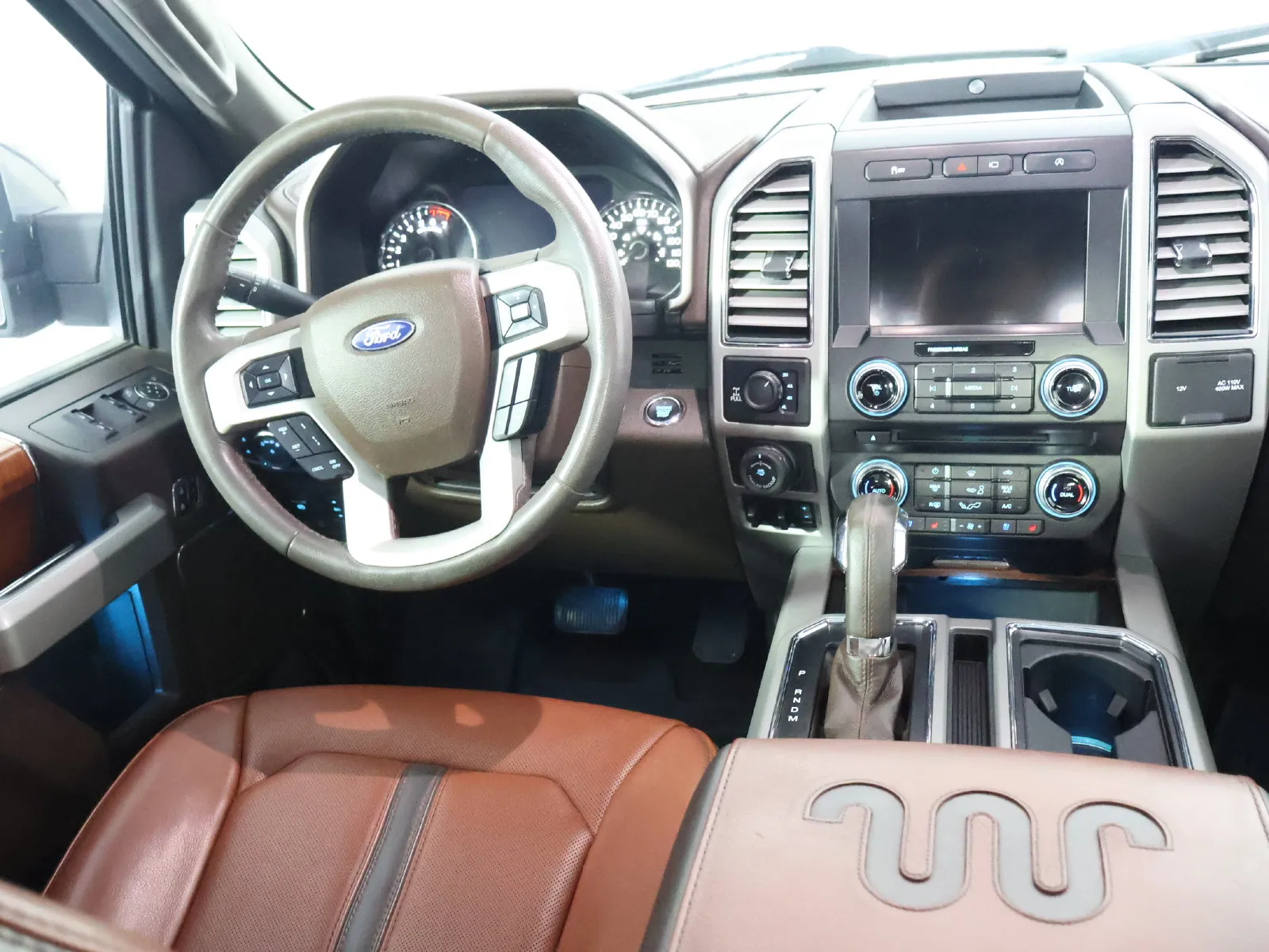 Ford F-150 photo 30
