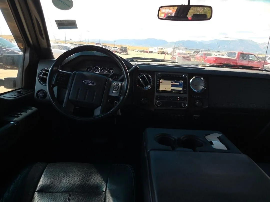Ford F350SD photo 7