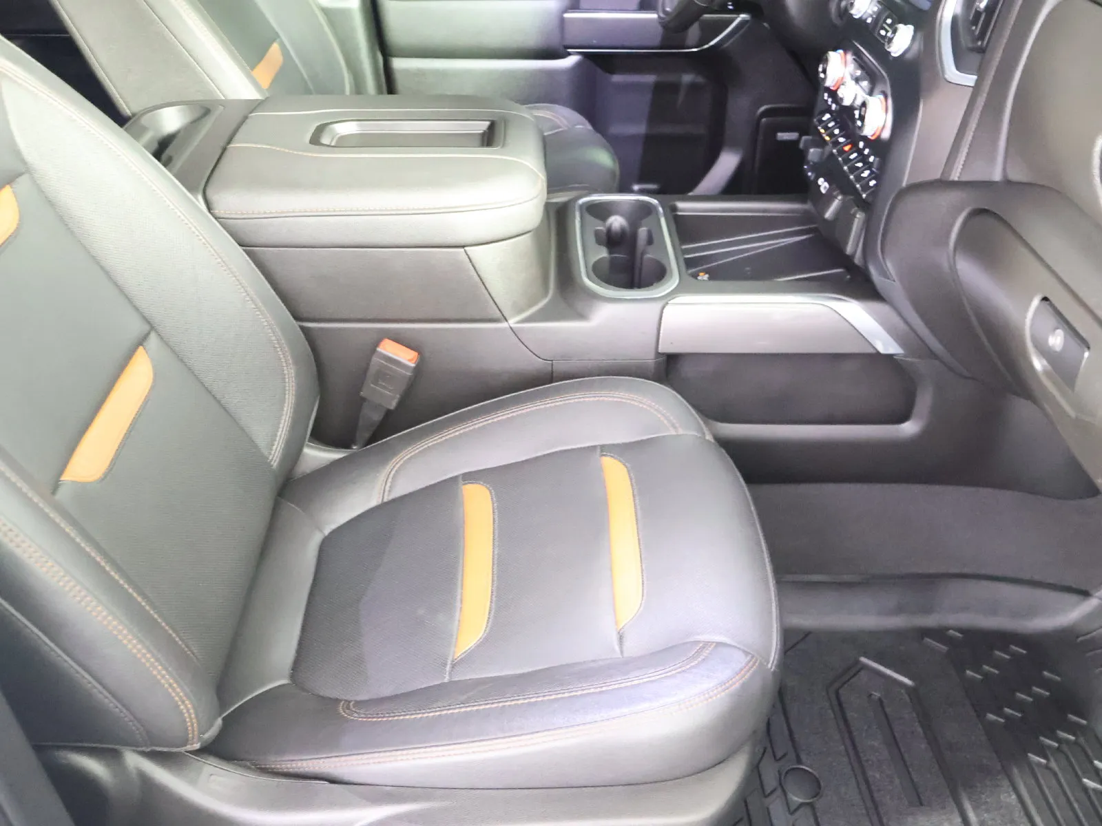 GMC Sierra photo 58