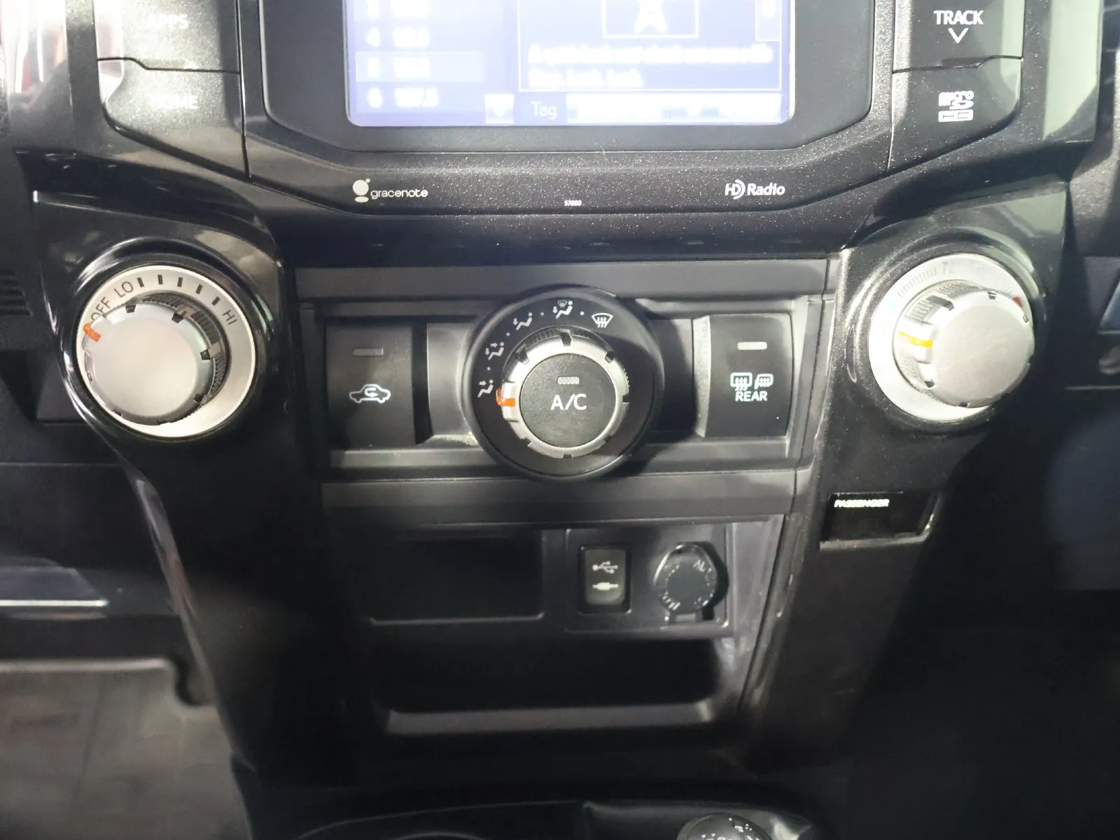 Toyota 4Runner photo 47
